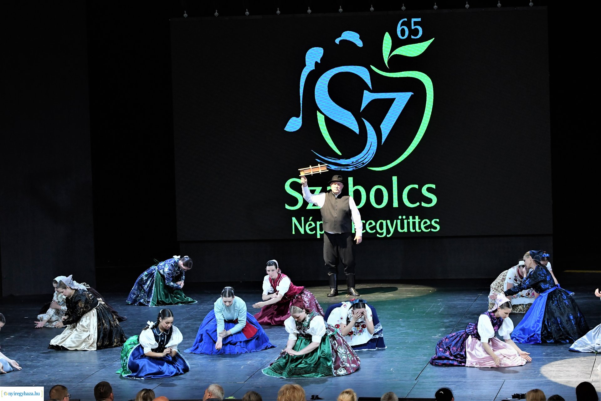 A 65 éves Szabolcs Néptáncegyüttes gálaműsora