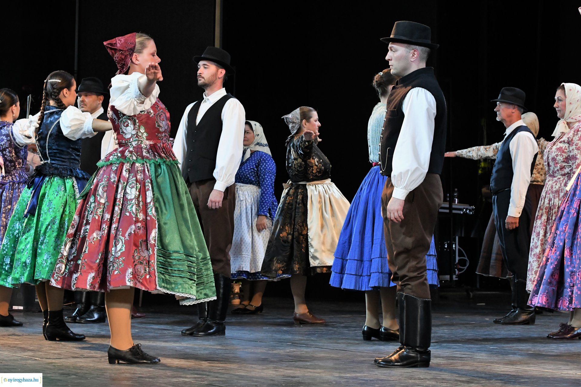 A 65 éves Szabolcs Néptáncegyüttes gálaműsora