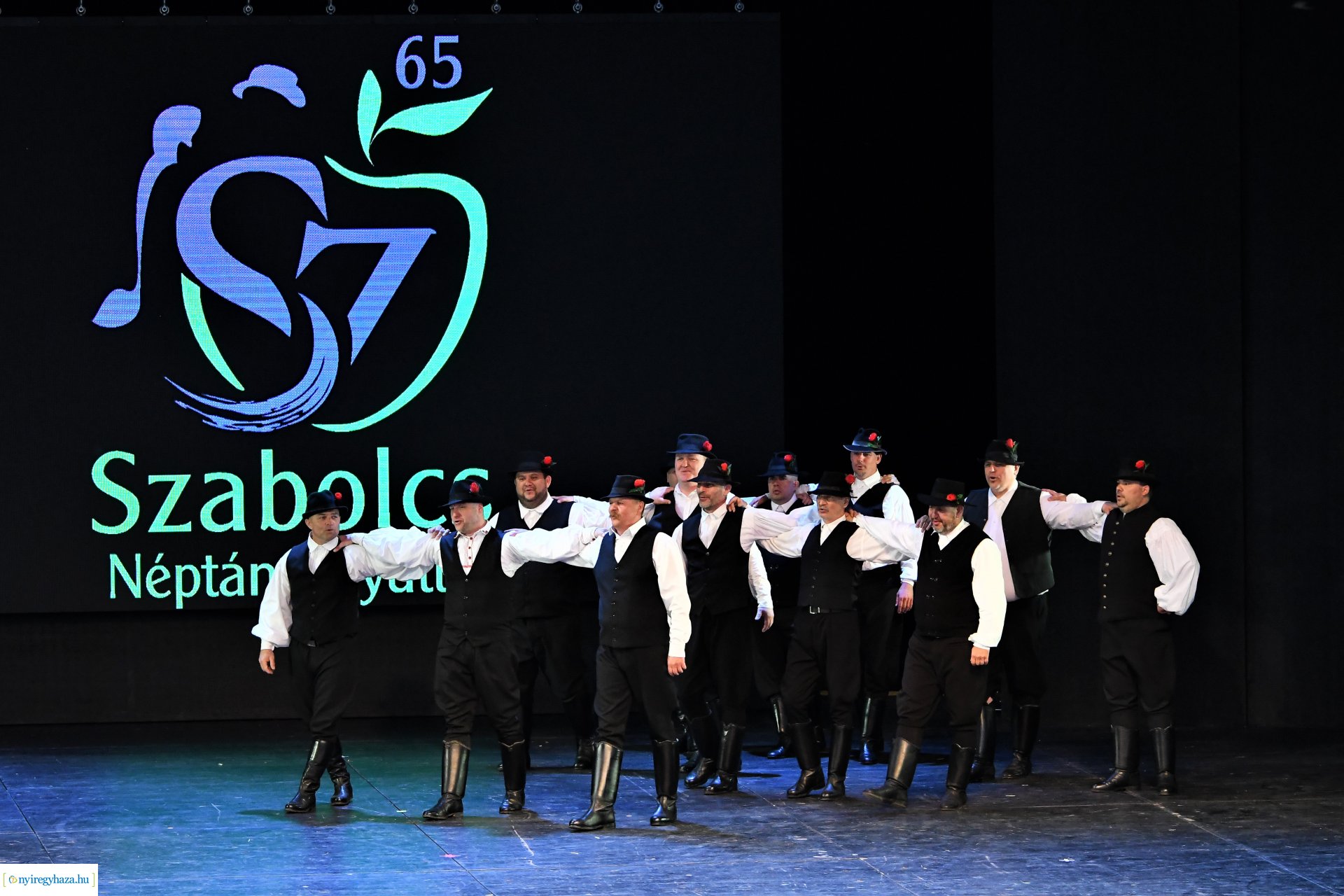 A 65 éves Szabolcs Néptáncegyüttes gálaműsora