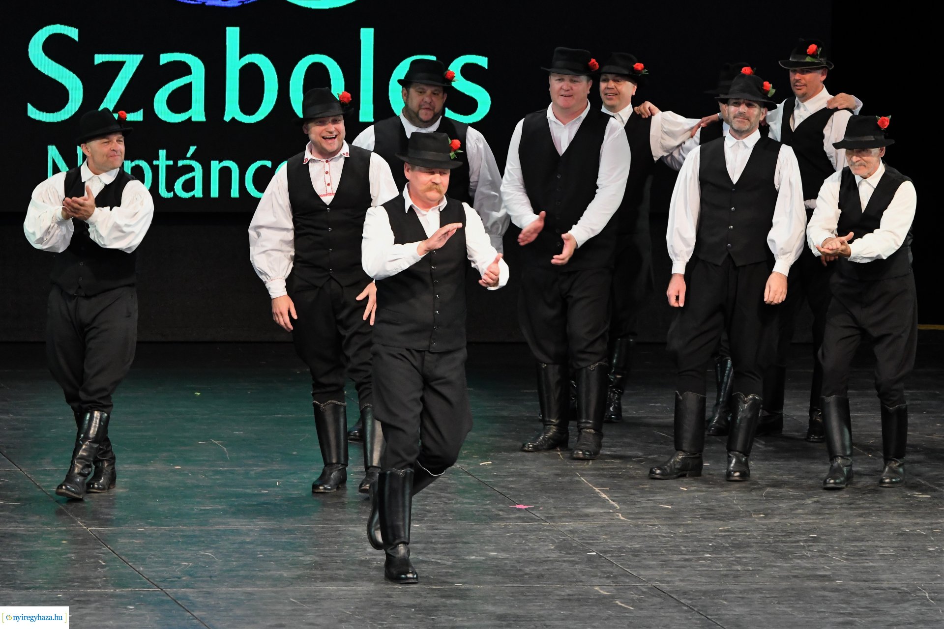 A 65 éves Szabolcs Néptáncegyüttes gálaműsora