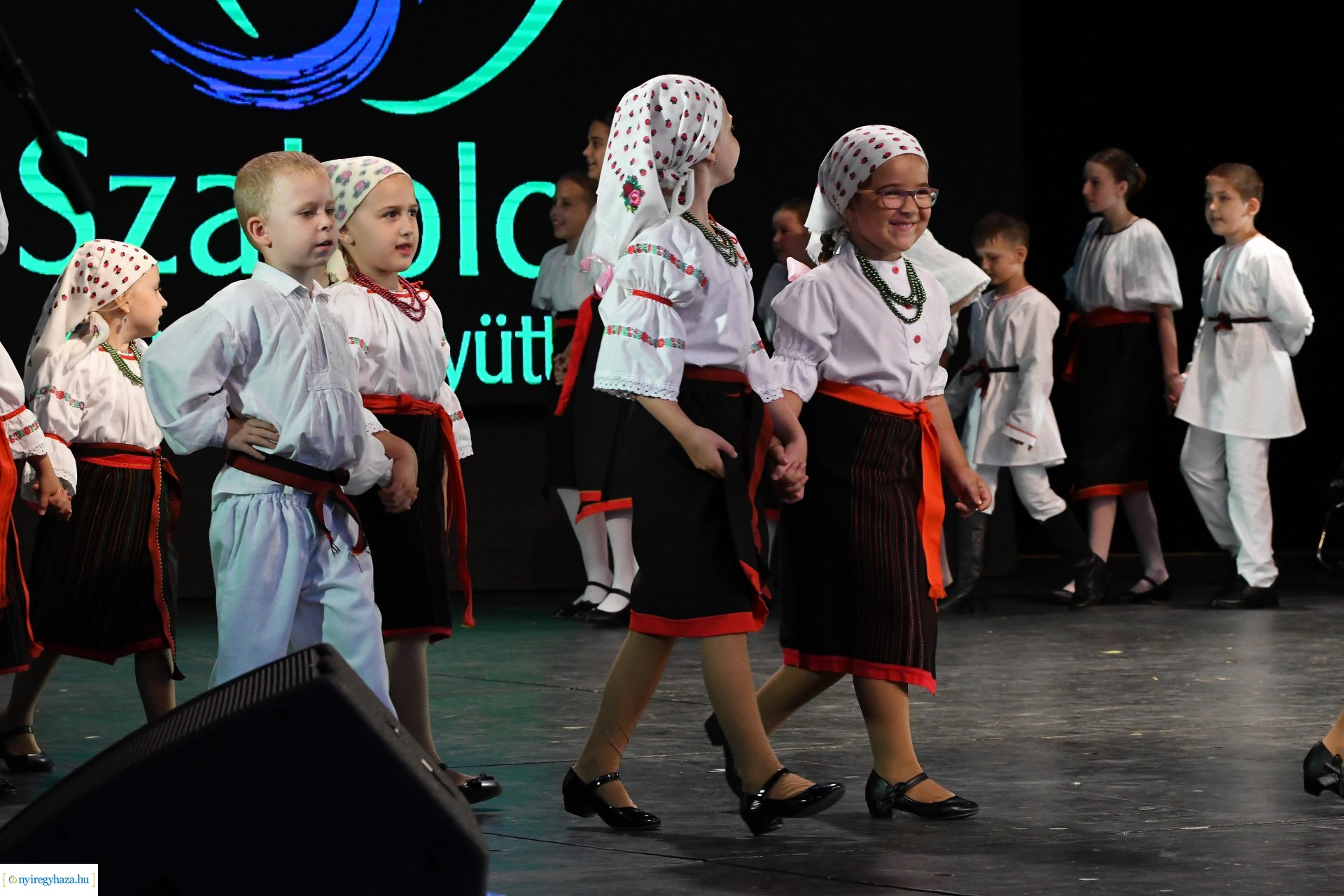 A 65 éves Szabolcs Néptáncegyüttes gálaműsora