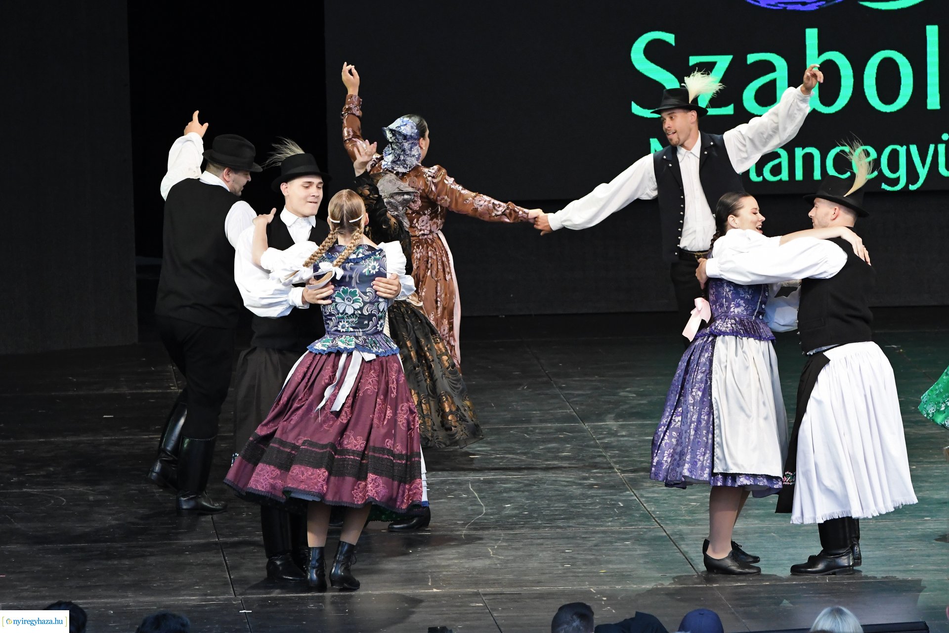 A 65 éves Szabolcs Néptáncegyüttes gálaműsora