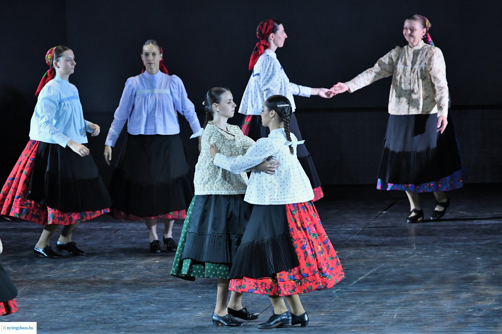 A 65 éves Szabolcs Néptáncegyüttes gálaműsora