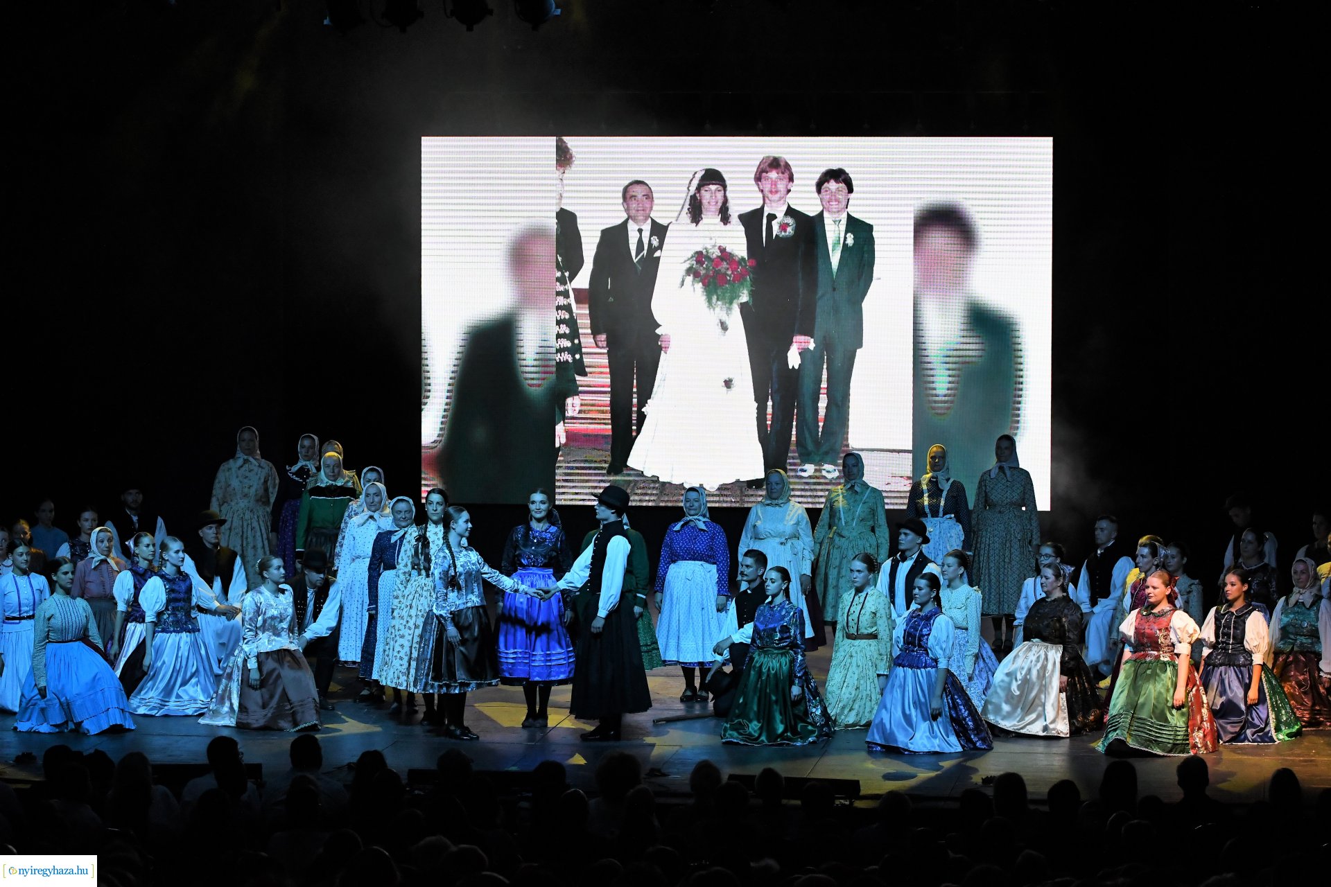 A 65 éves Szabolcs Néptáncegyüttes gálaműsora