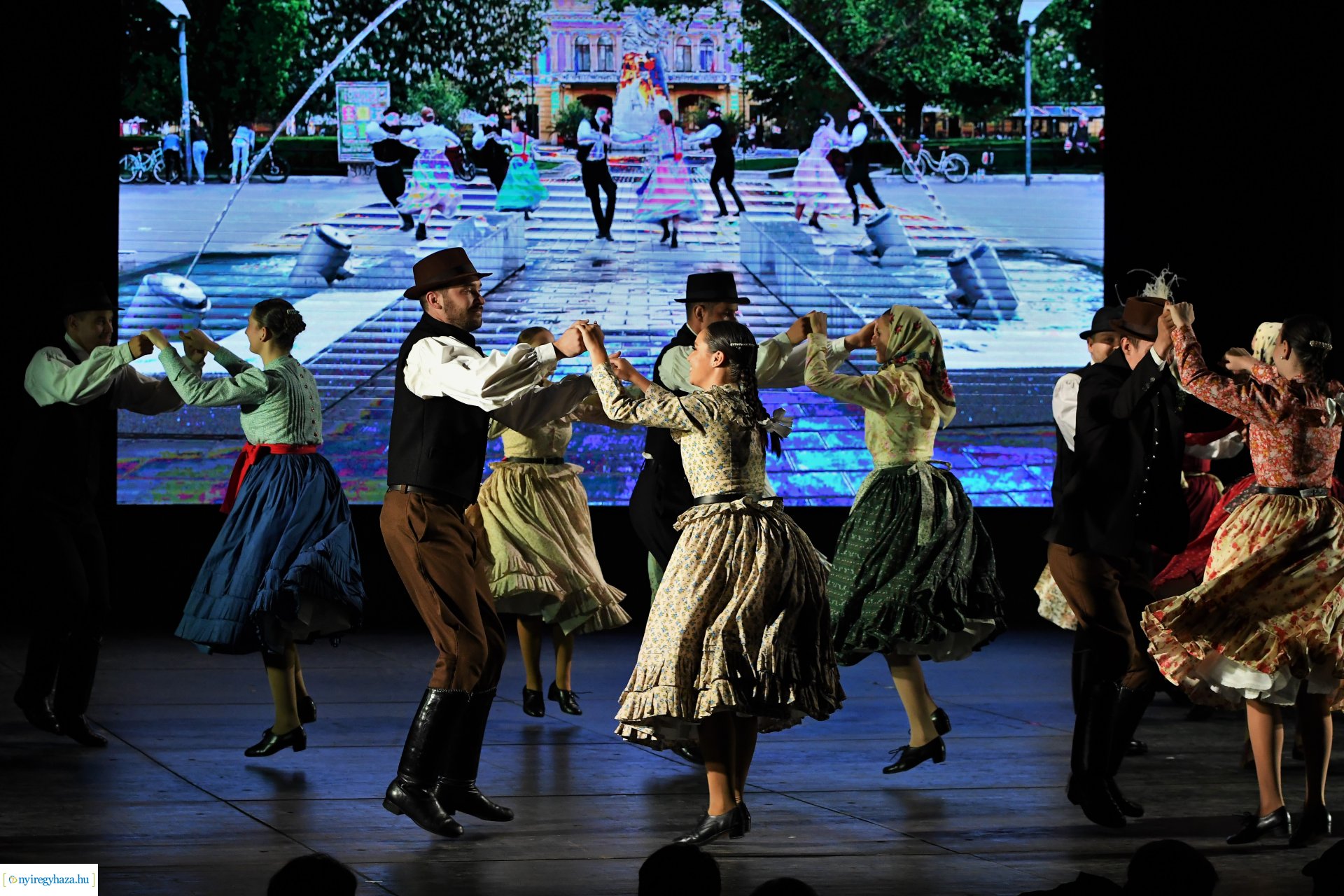 A 65 éves Szabolcs Néptáncegyüttes gálaműsora