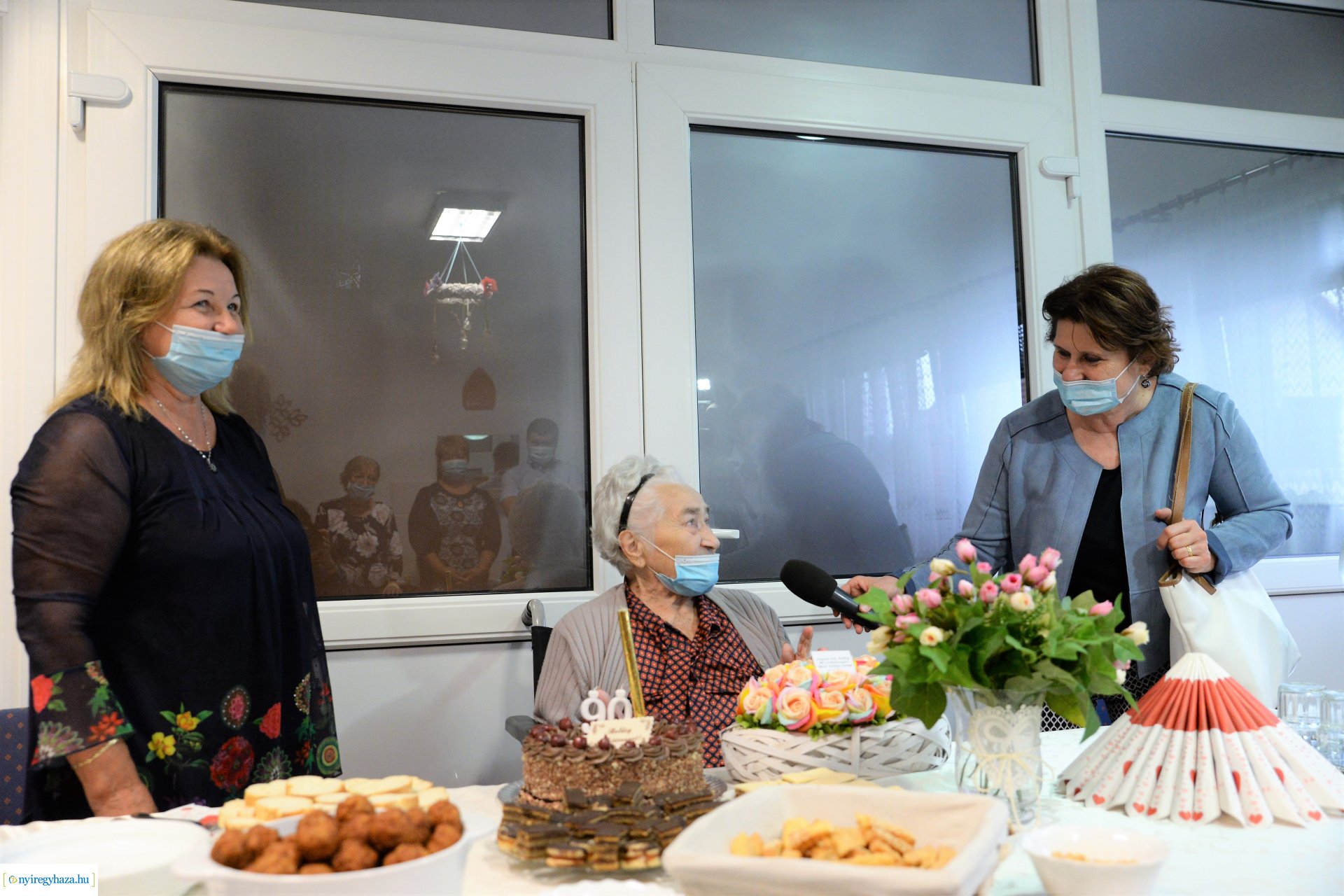 A 90 éves Gerhard Andrásné születésnapi köszöntése