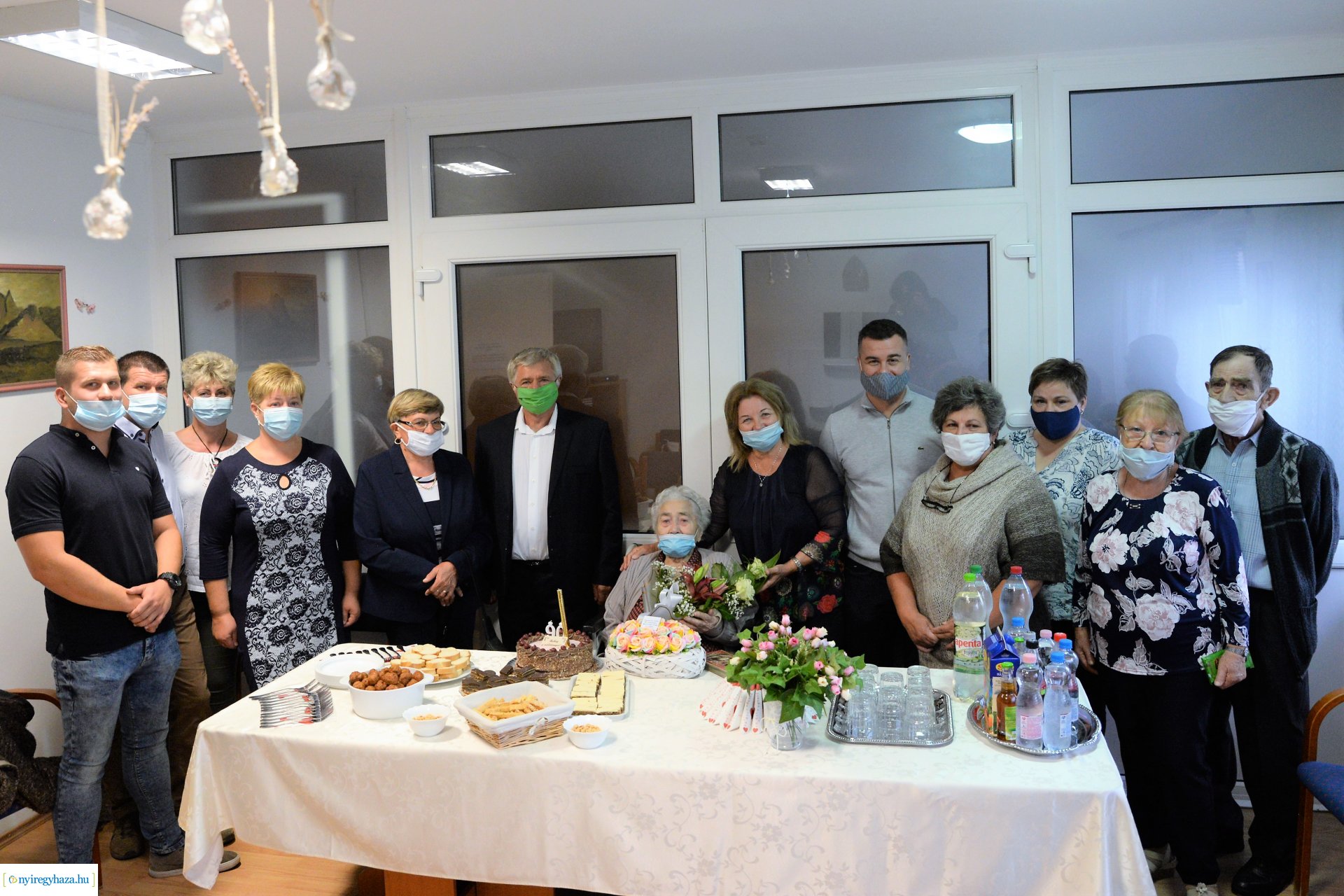 A 90 éves Gerhard Andrásné születésnapi köszöntése