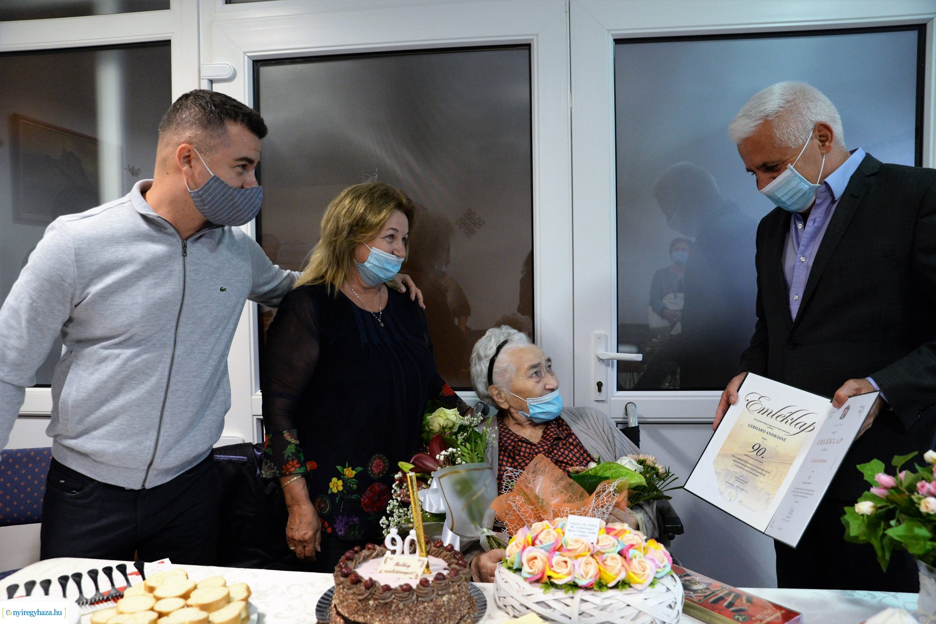 A 90 éves Gerhard Andrásné születésnapi köszöntése