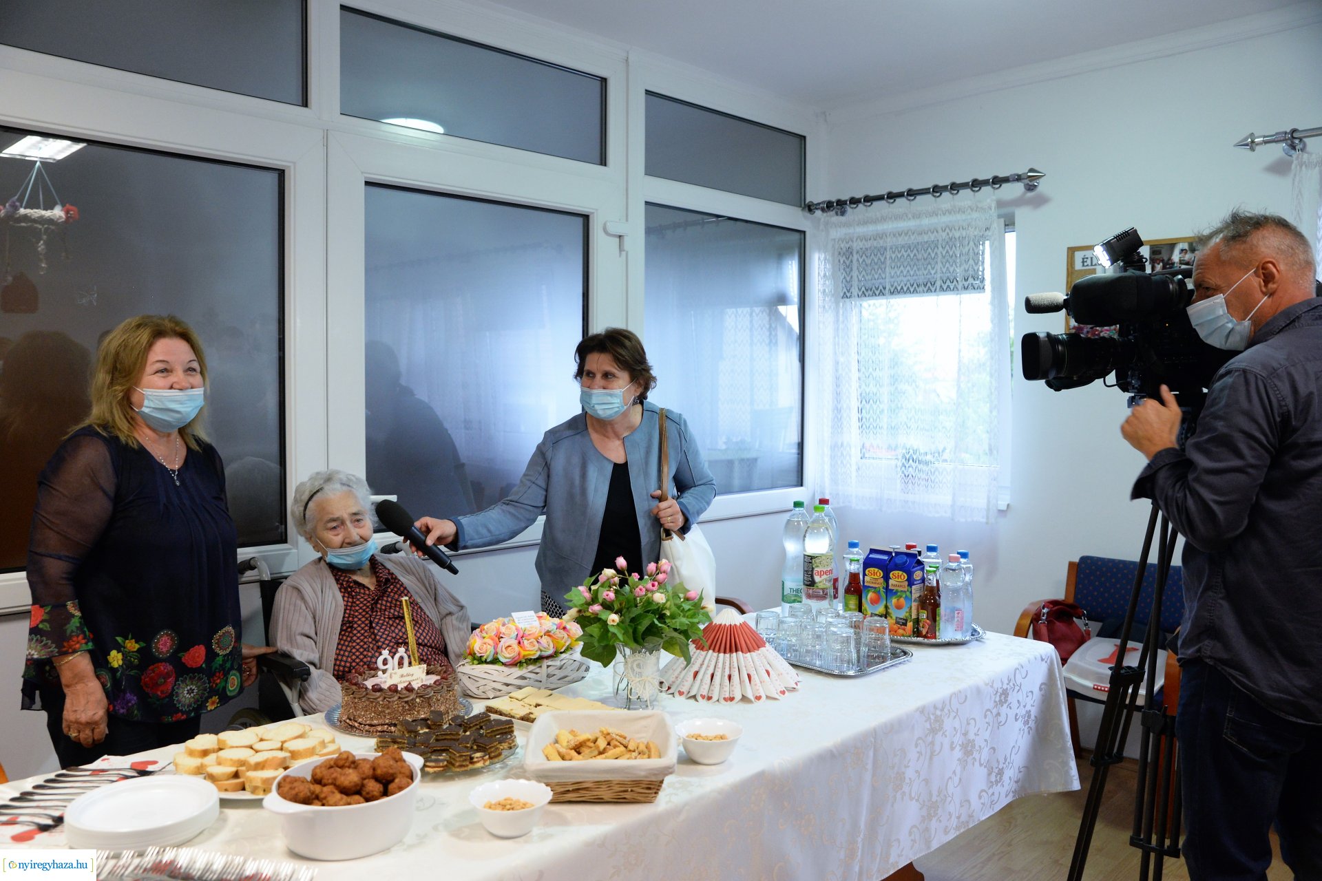 A 90 éves Gerhard Andrásné születésnapi köszöntése