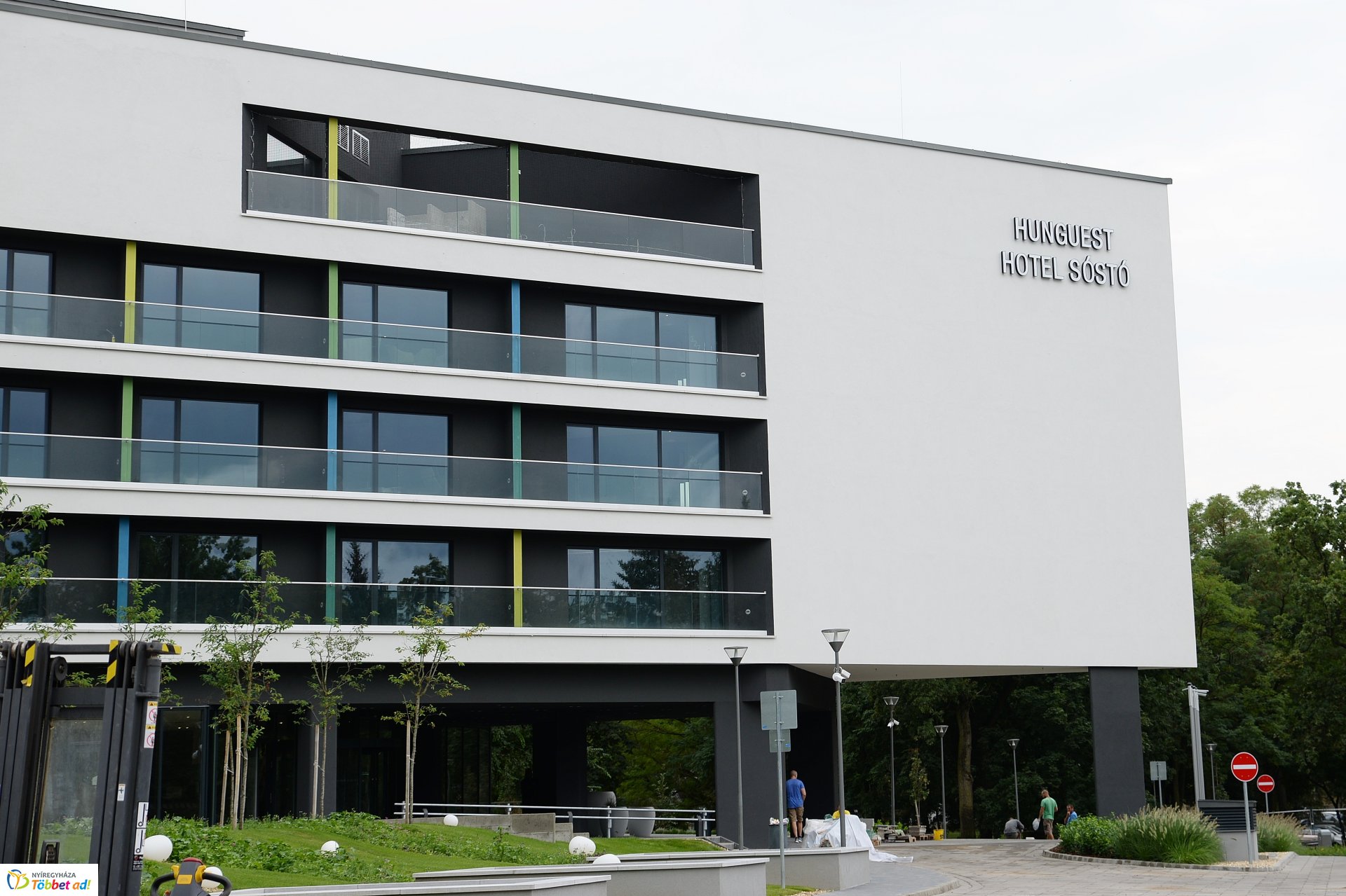 A beüzemelési időszak következik a négycsillagos sóstói szállodánál