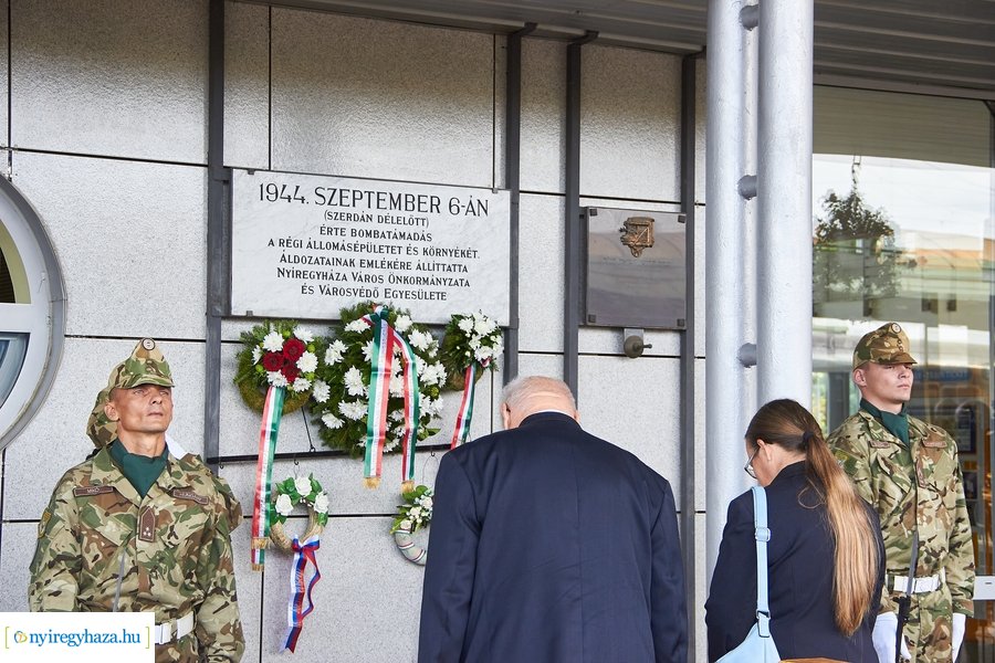 A bombázás áldozataira emlékeztek 2022