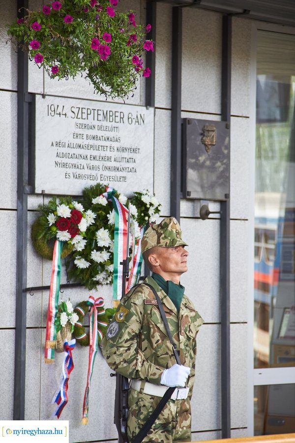 A bombázás áldozataira emlékeztek 2022