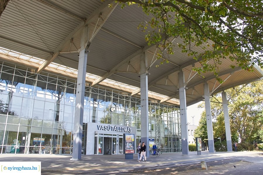 A bombázás áldozataira emlékeztek 2022