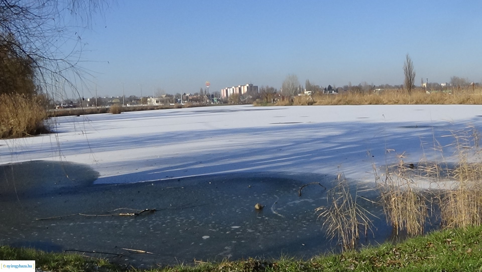 A Bujtos jegére lépni szigorúan tilos!
