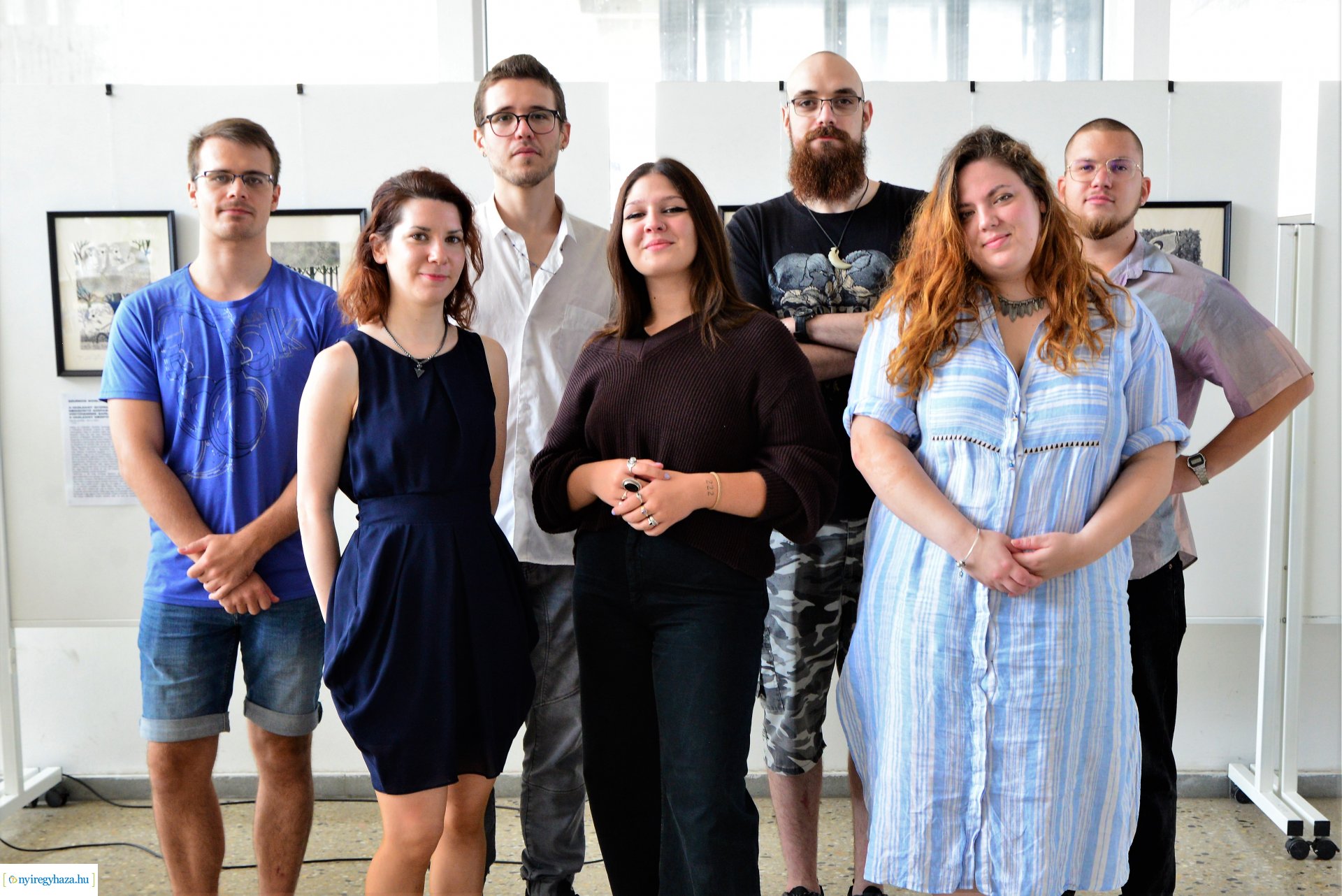 A COUER művészkör kiállítása a Váci Mihály Kulturális Központban