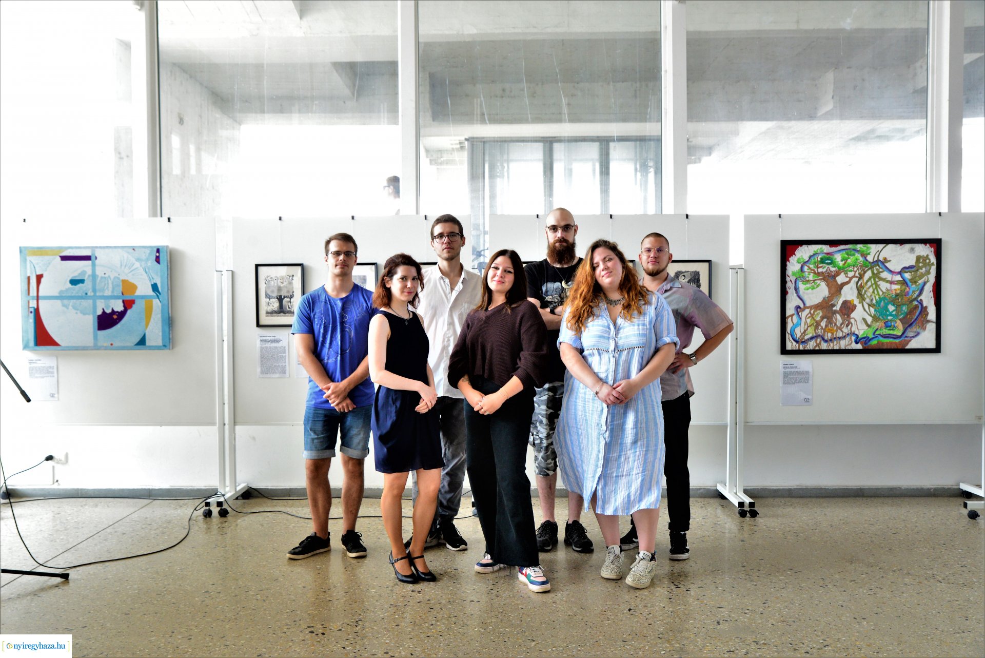 A COUER művészkör kiállítása a Váci Mihály Kulturális Központban