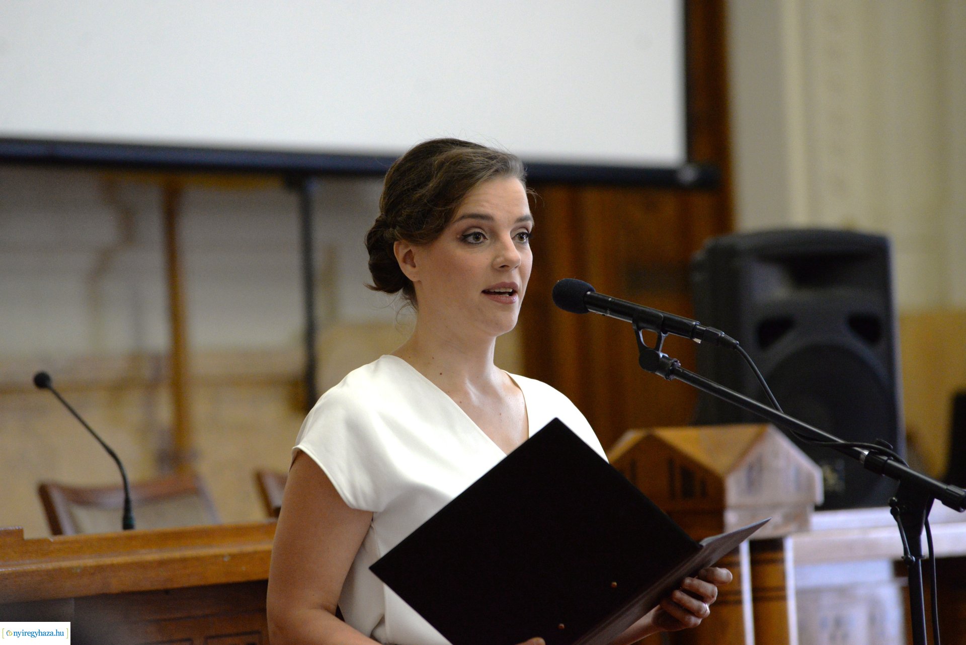 A Fehér Bot Napja - ünnepség a vármegyeházán