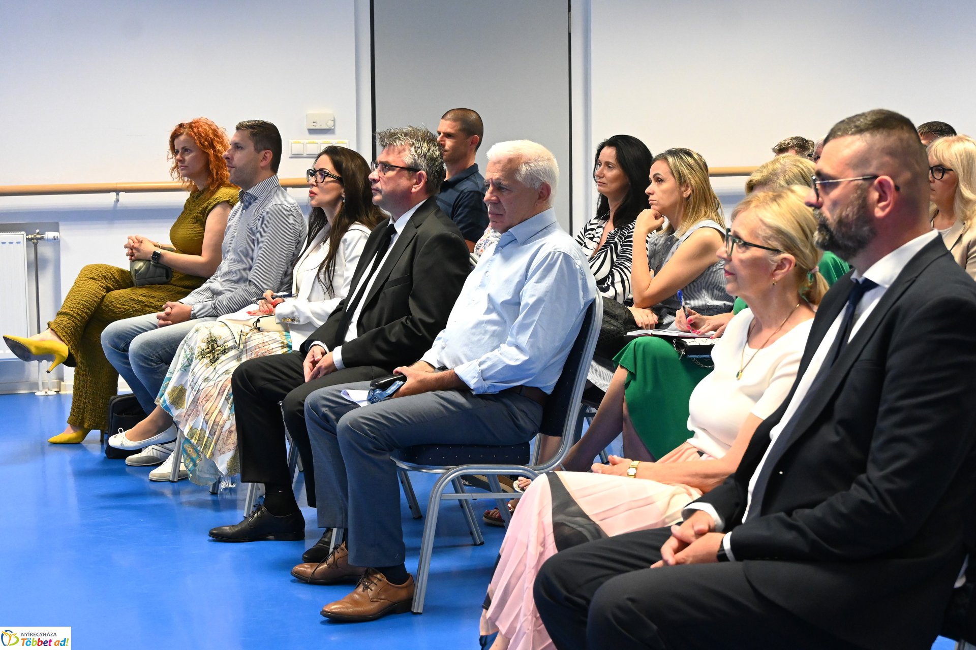 A fejlődés velünk van - gazdasági fórum a VMKK-ban