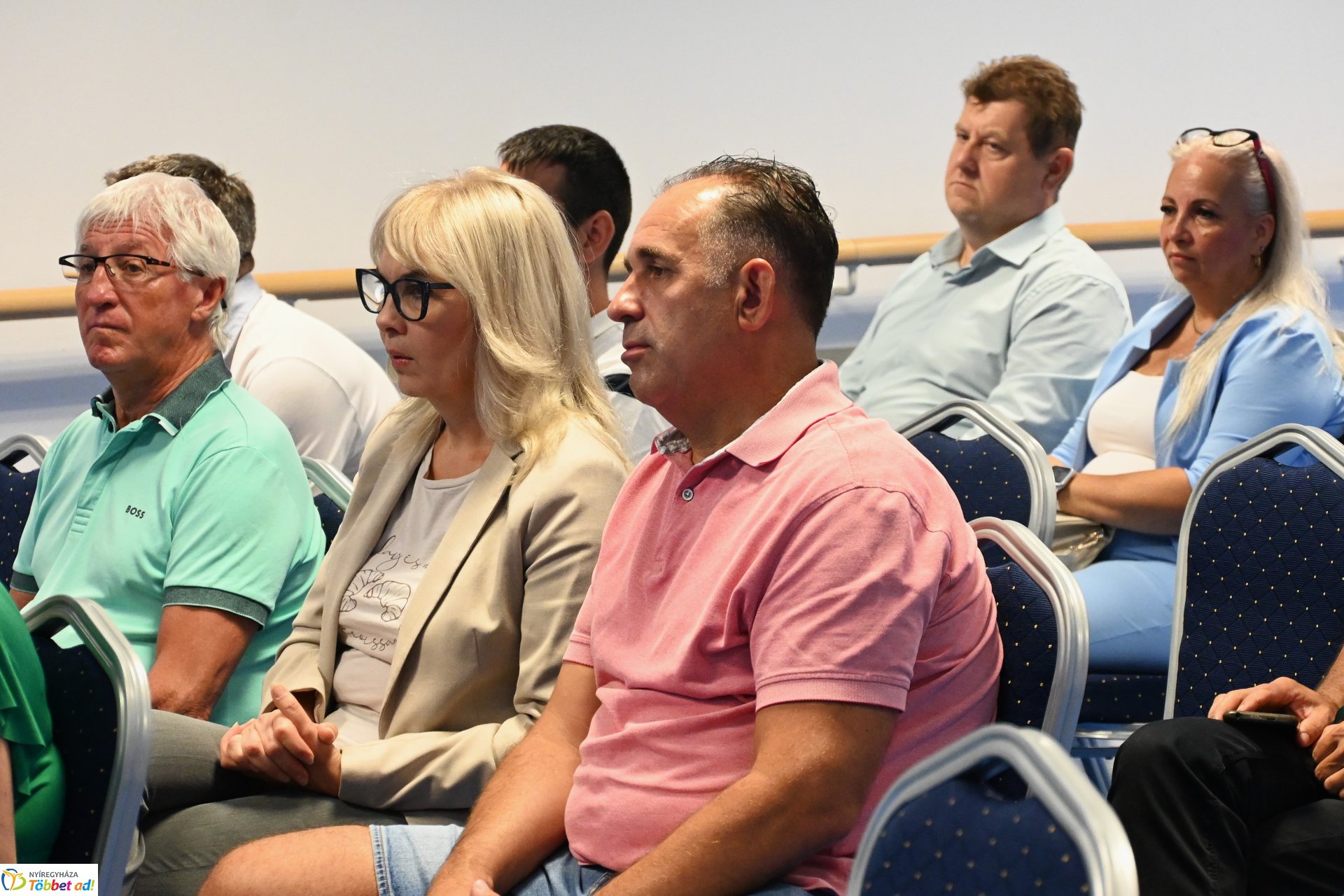 A fejlődés velünk van - gazdasági fórum a VMKK-ban