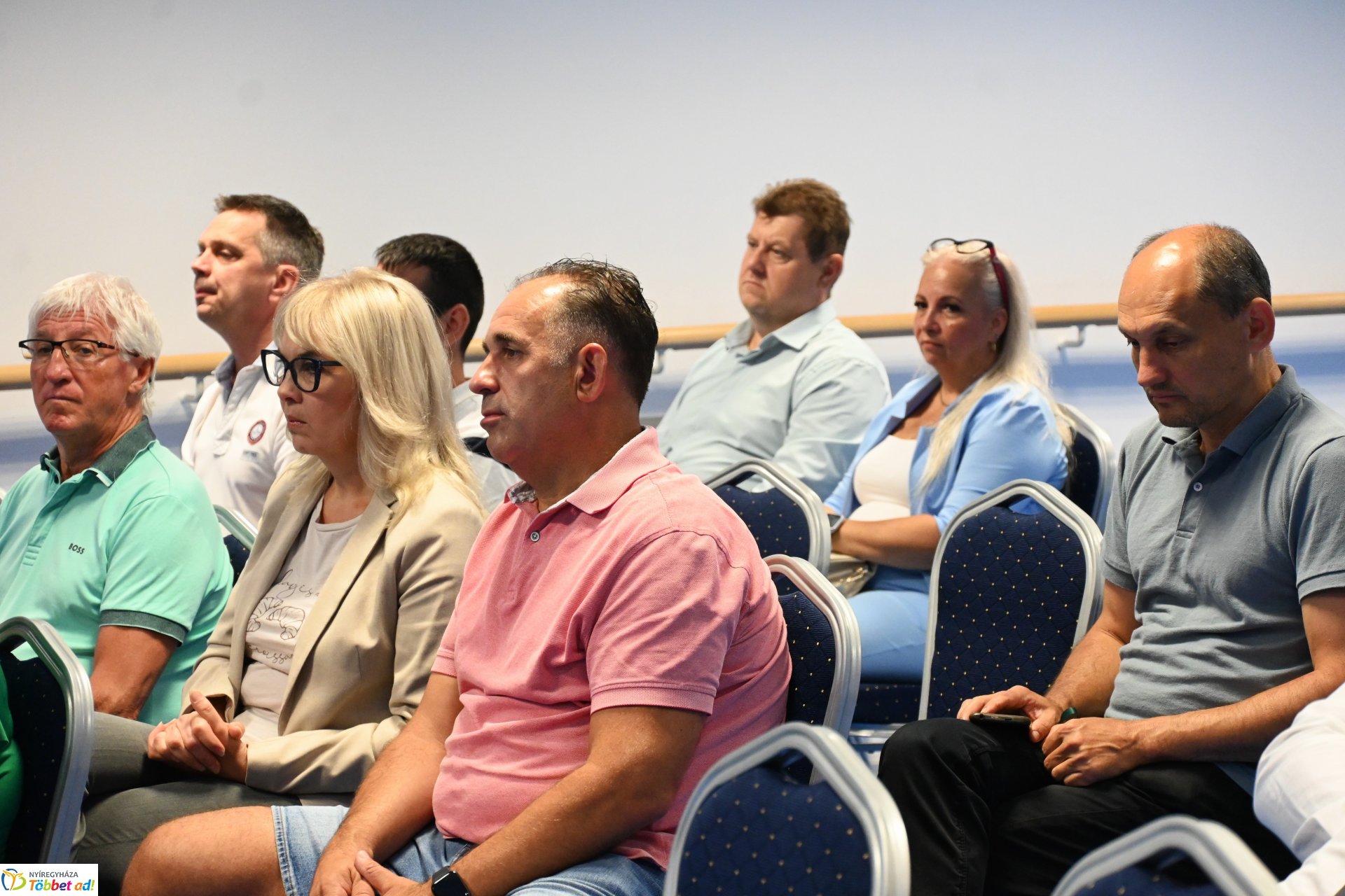 A fejlődés velünk van - gazdasági fórum a VMKK-ban