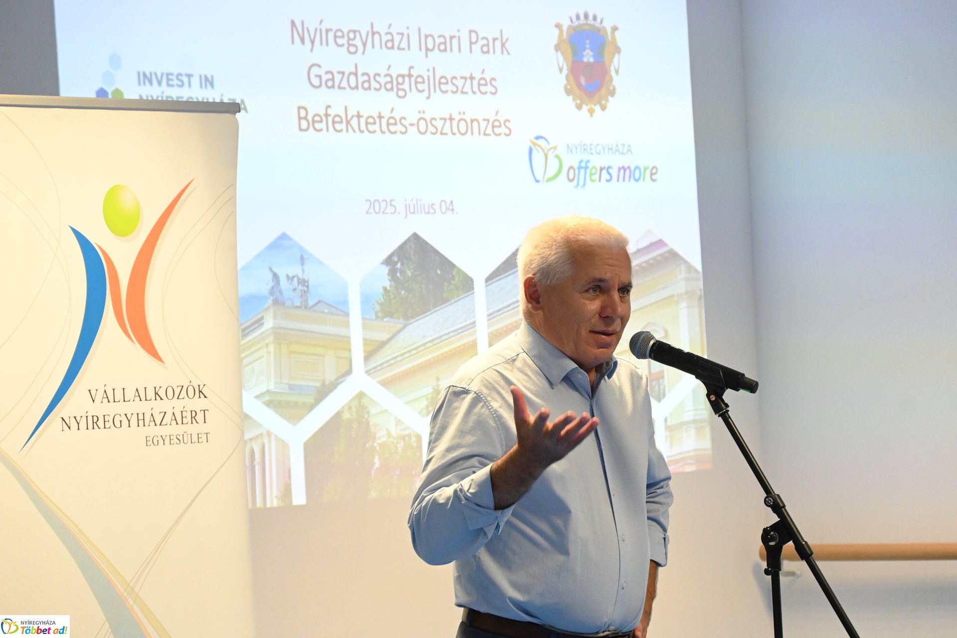 A fejlődés velünk van - gazdasági fórum a VMKK-ban