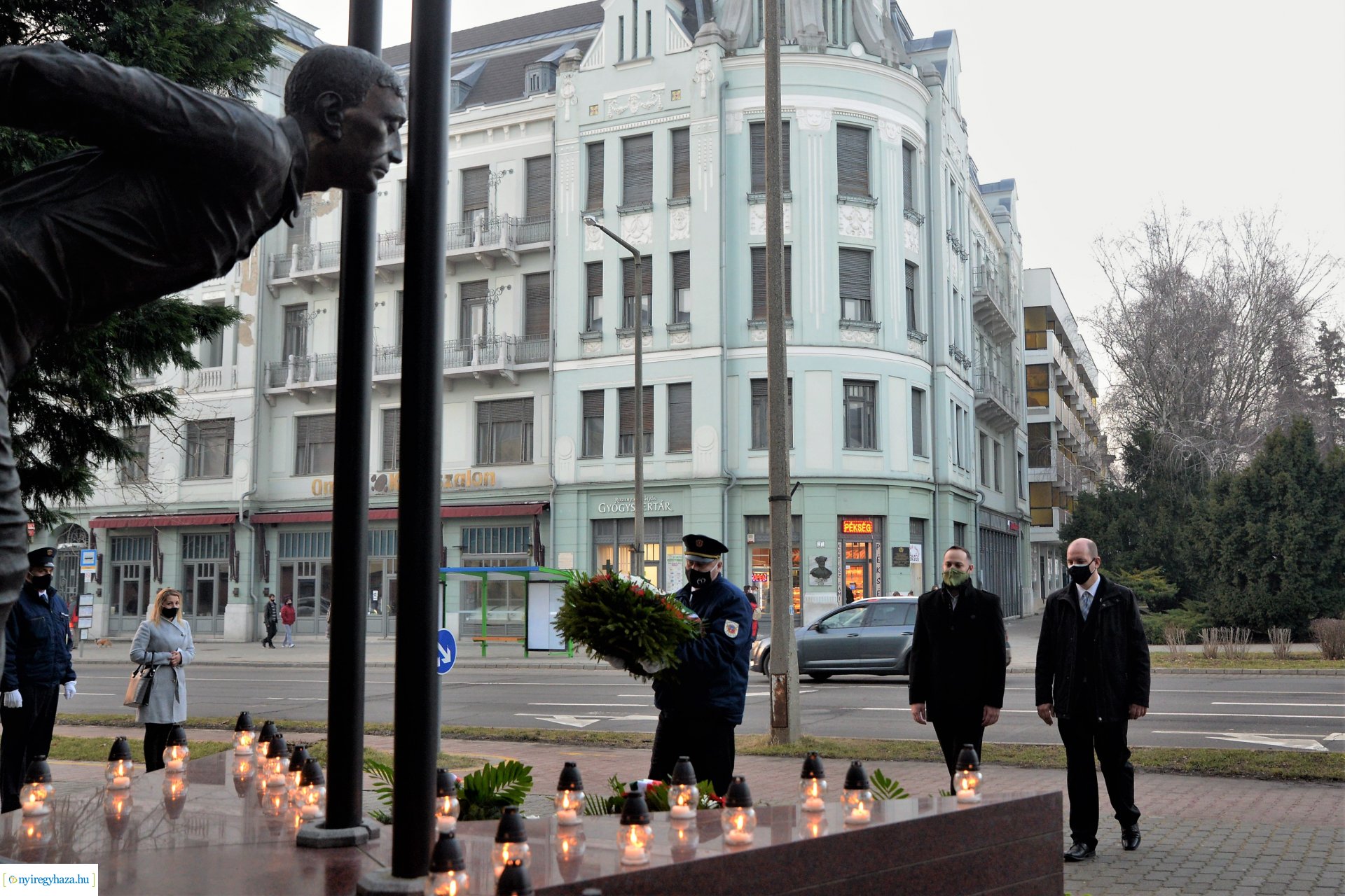 A frakciók is koszorúztak a Kommunizmus Áldozatainak Emléknapján