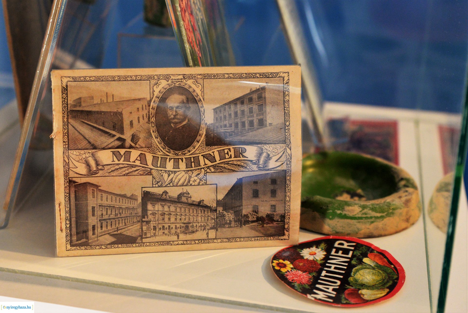 A HANDLÉTÓL A GRAND CAFÉIG kiállítás a Sóstói Múzeumfaluban