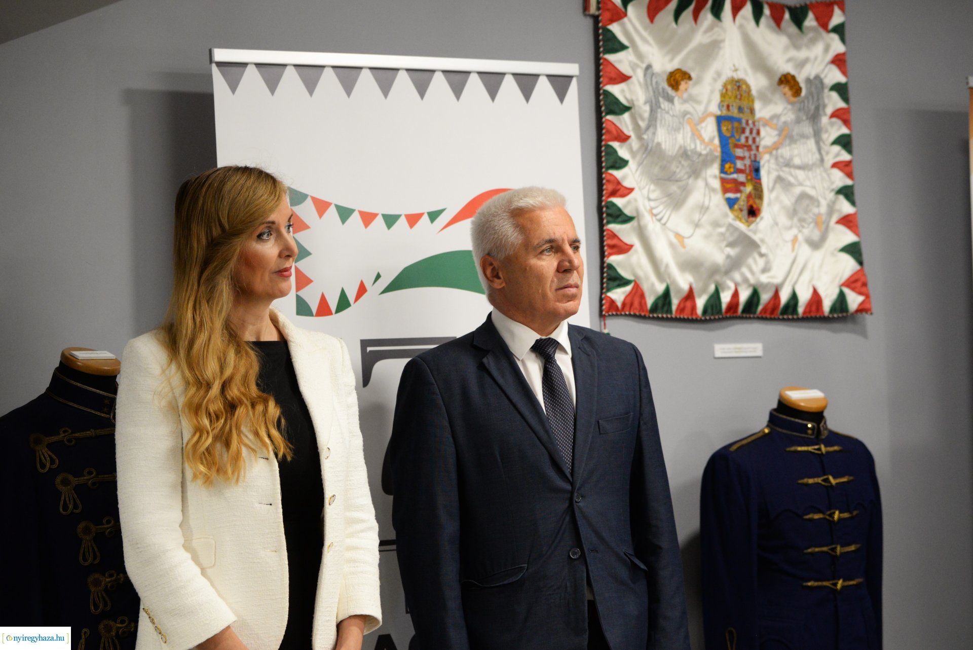 "A HAZA MINDEN ELŐTT" - kiállításmegnyitó a Kállay Gyűjteményben