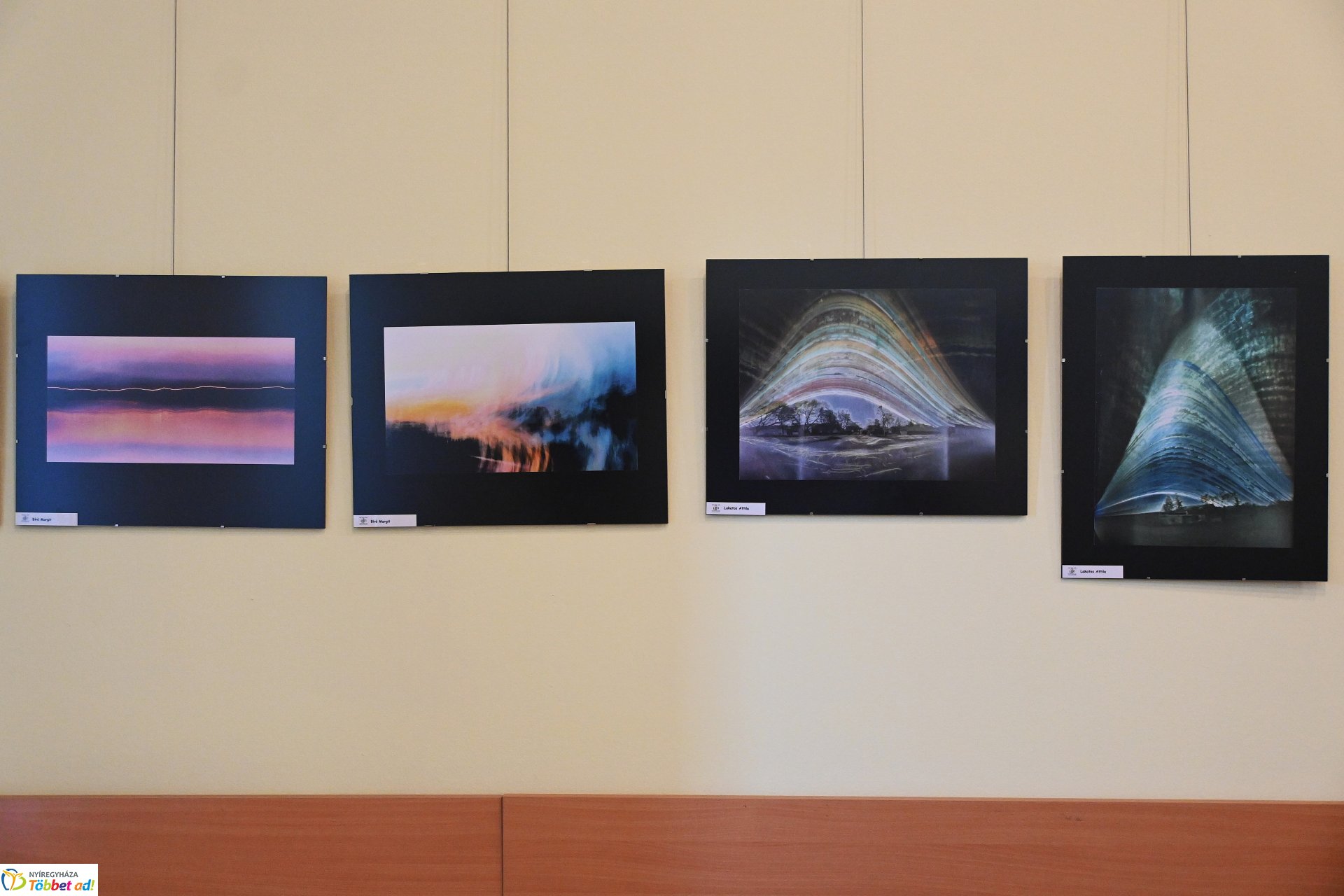 A Helios-Art Fotóklub kiállítása a könyvtárban