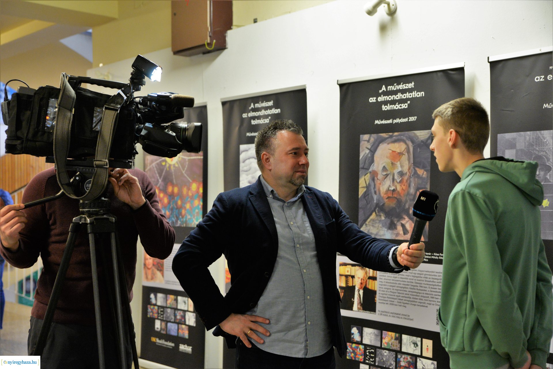 A Holokauszt Nemzetközi Emléknapja-kiállításmegnyitó a Zrínyi Ilona Gimnáziumban