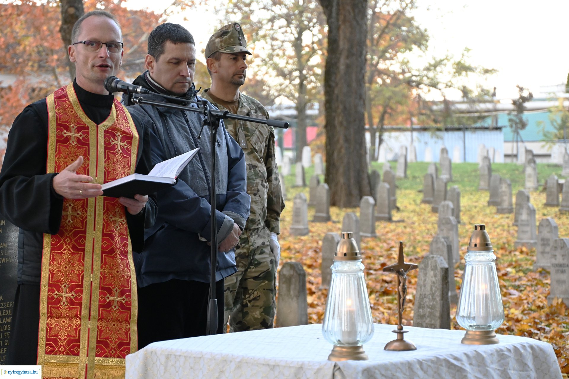 A hősökre emlékeztek a Hősök temetőjében