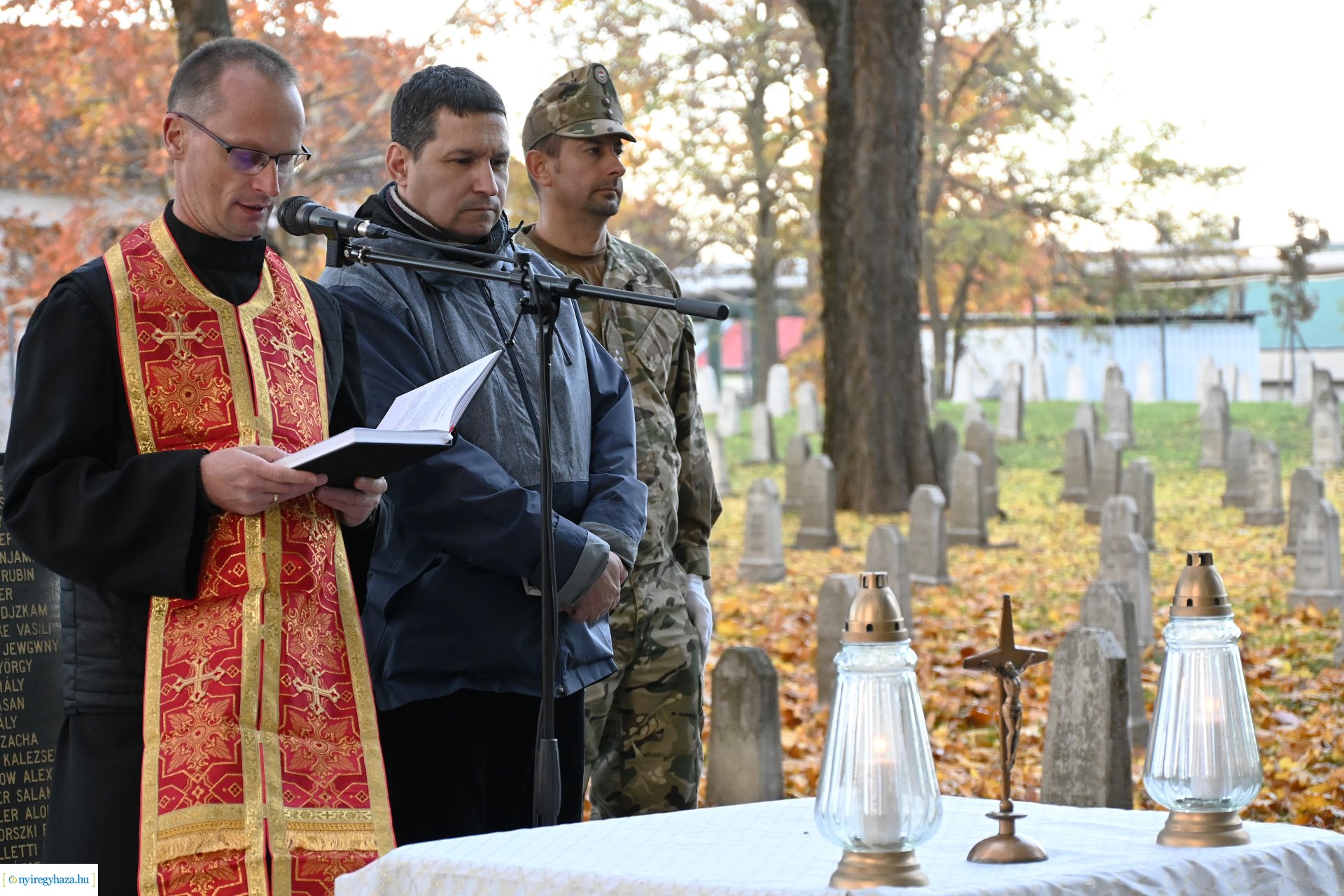 A hősökre emlékeztek a Hősök temetőjében