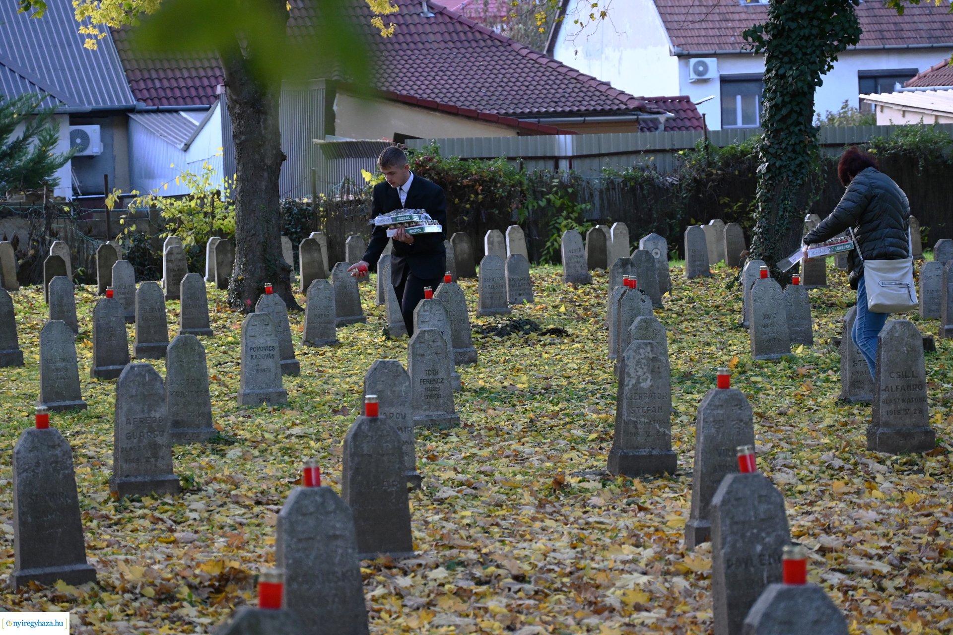 A hősökre emlékeztek a Hősök temetőjében