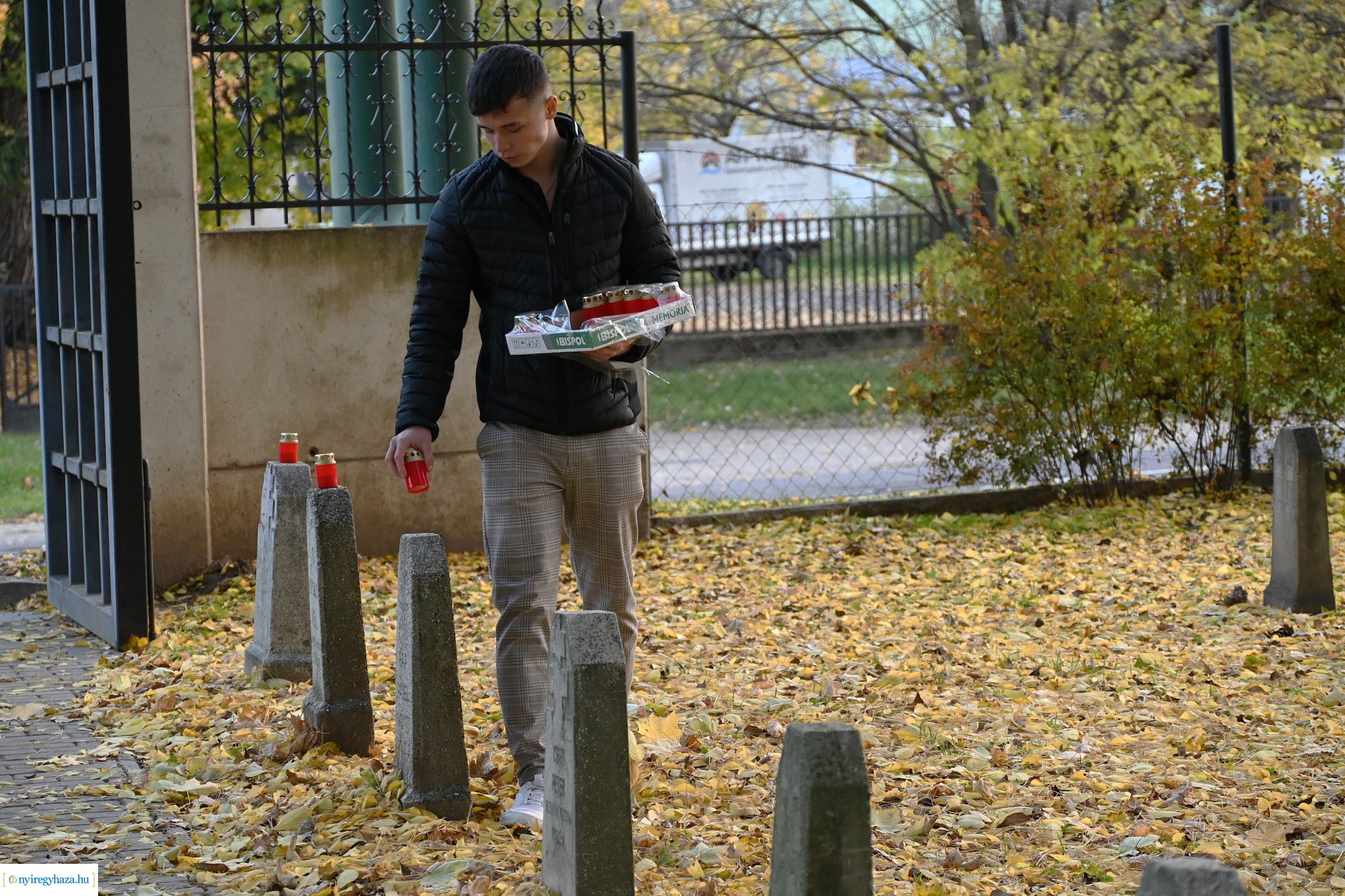 A hősökre emlékeztek a Hősök temetőjében
