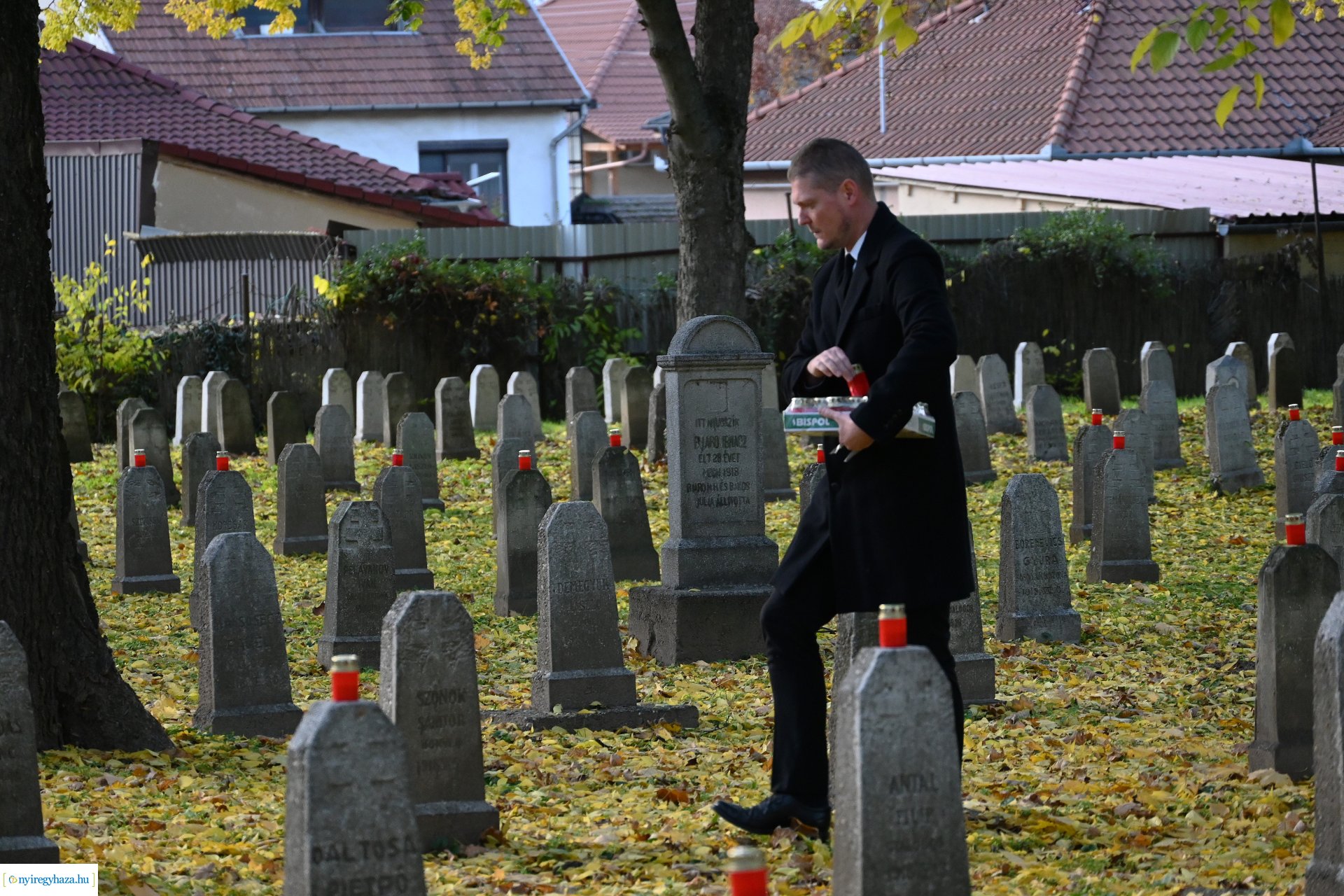 A hősökre emlékeztek a Hősök temetőjében