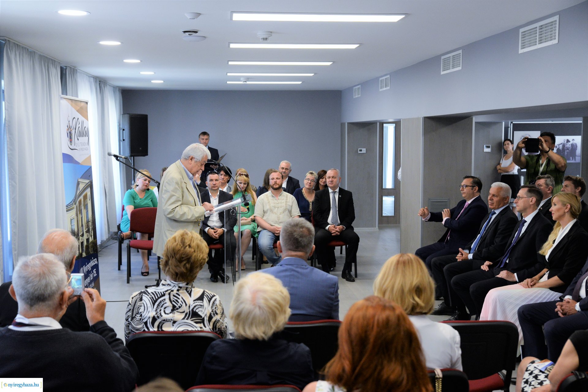 A Kállay Gyűjtemény épületének átadó ünnepsége