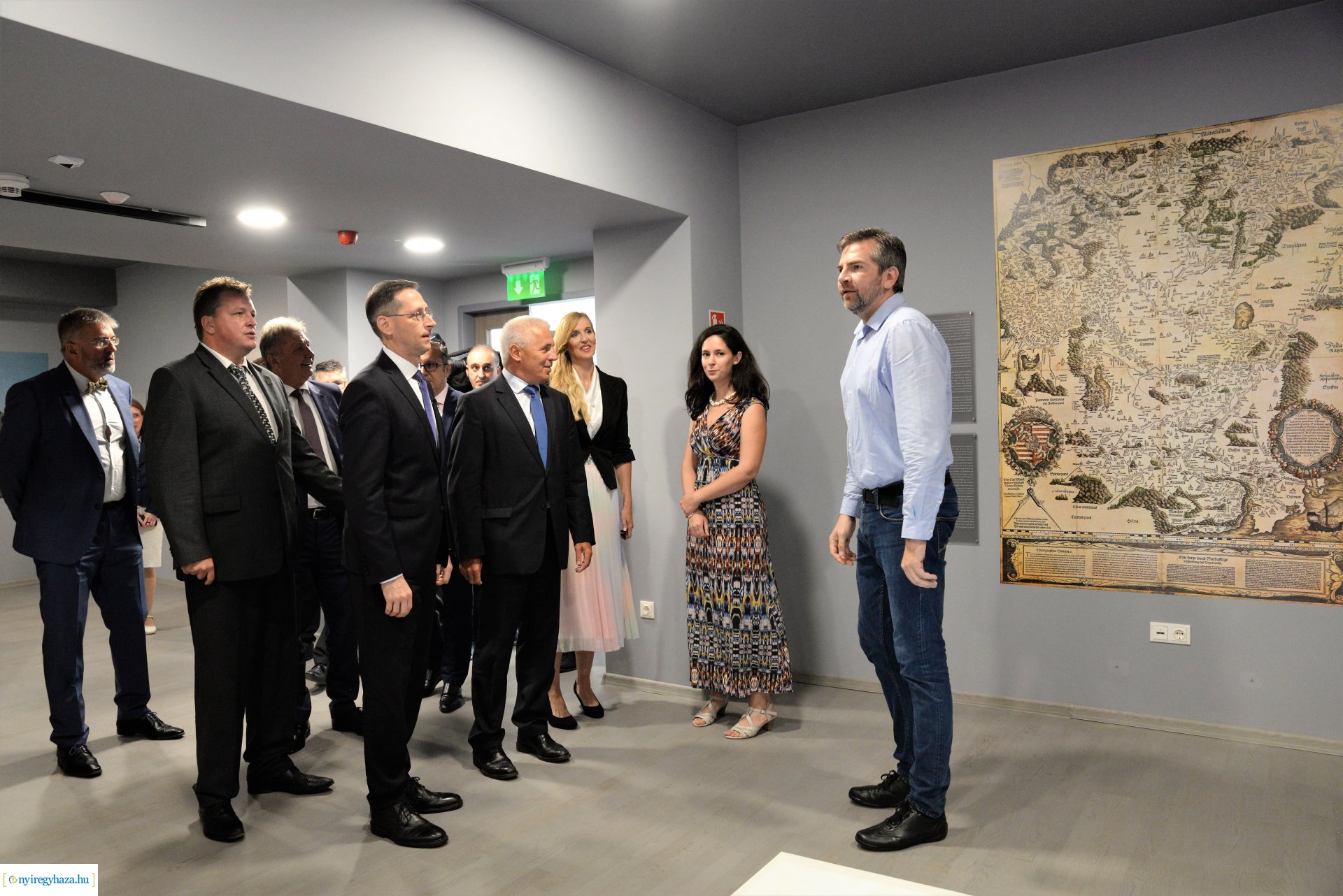 A Kállay Gyűjtemény épületének átadó ünnepsége