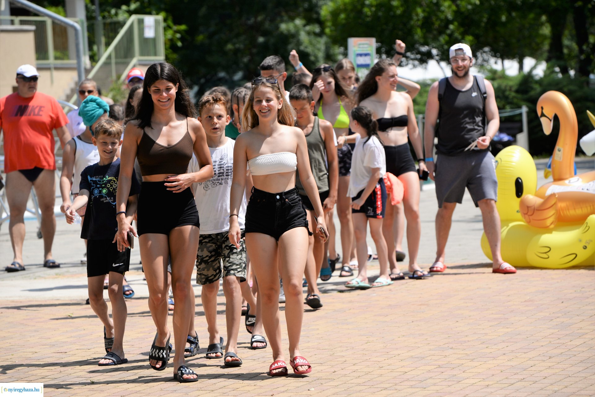 A kánikula első napja a Parkfürdőben