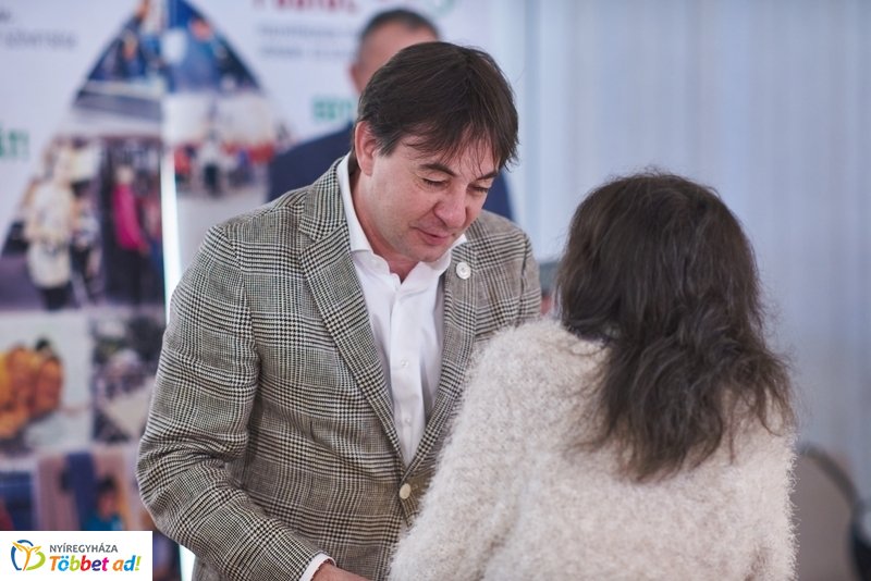 A kék bolygó a MŰvész Stúdióban