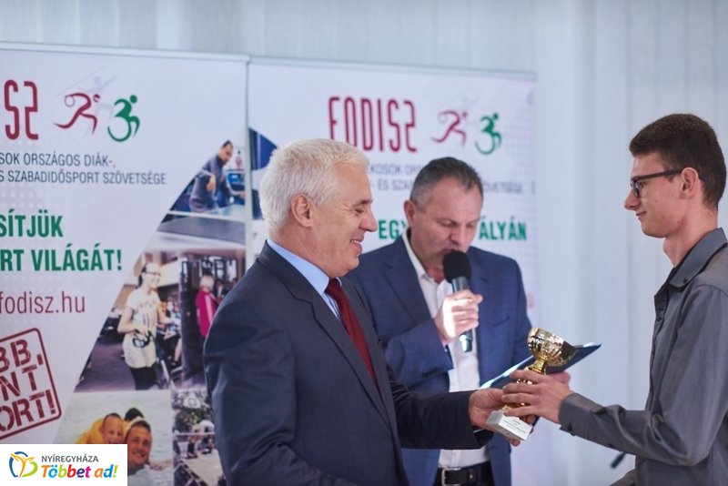 A kék bolygó a MŰvész Stúdióban