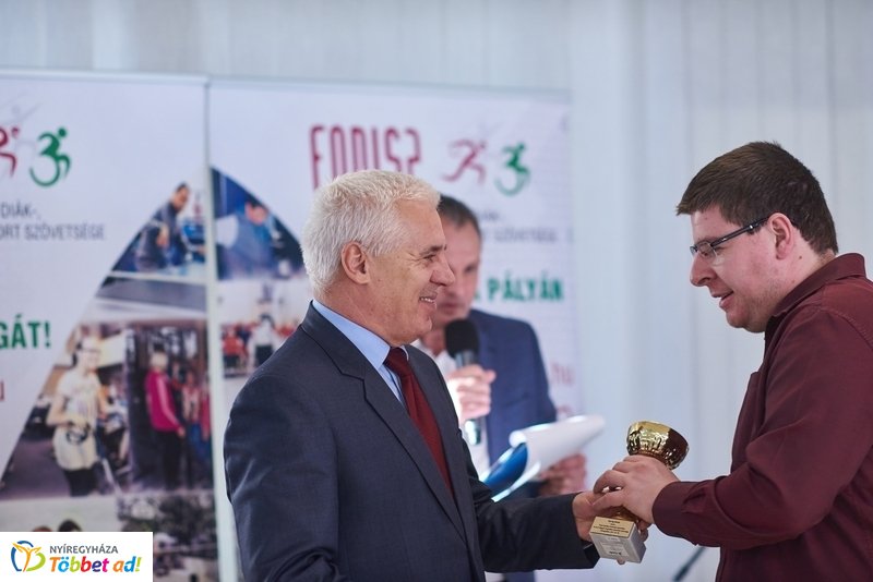 A kék bolygó a MŰvész Stúdióban