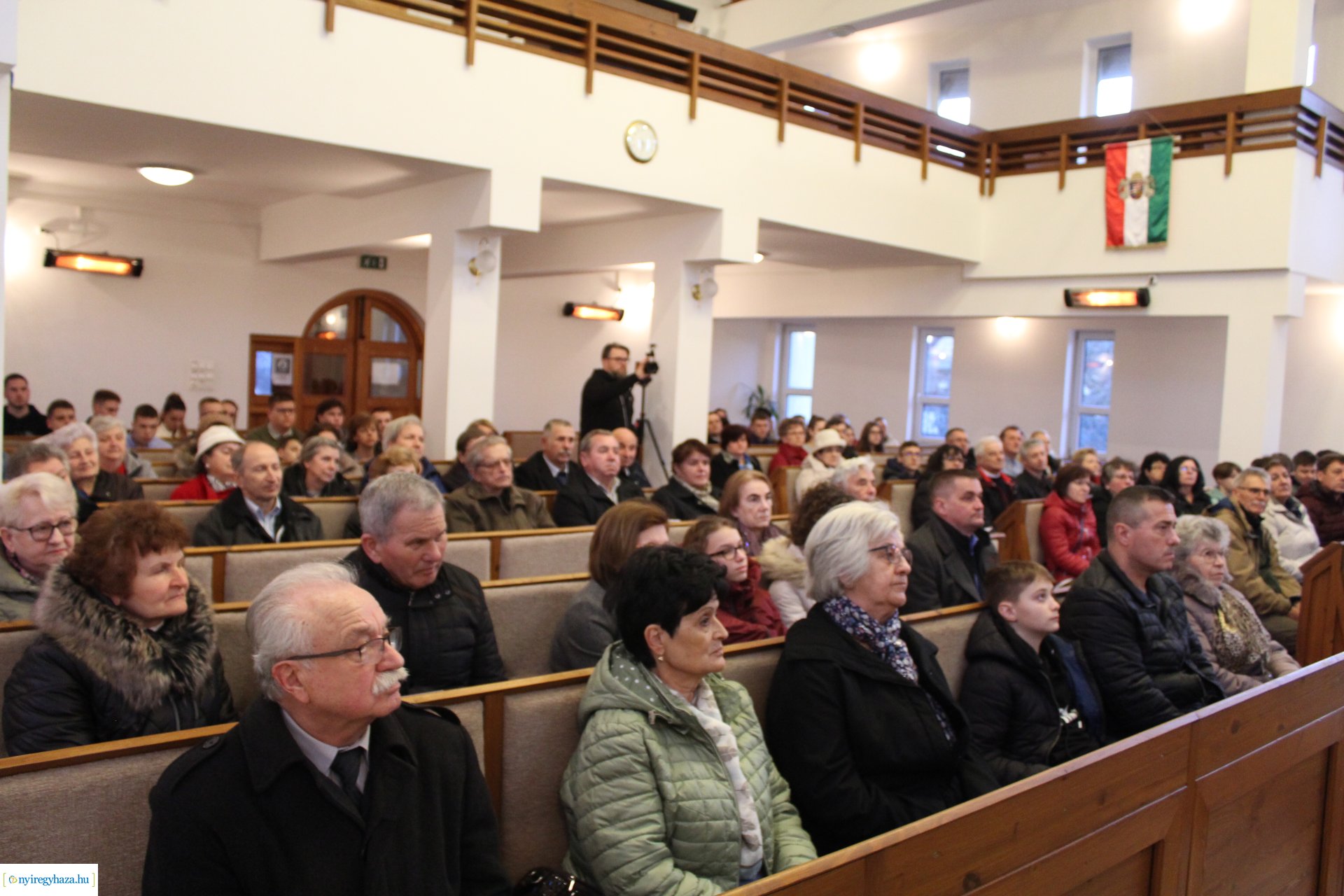 A költészet az értékközvetítés és lelki egészség megőrzésének az eszköze – Petőfi volt a Református Esték fókuszában