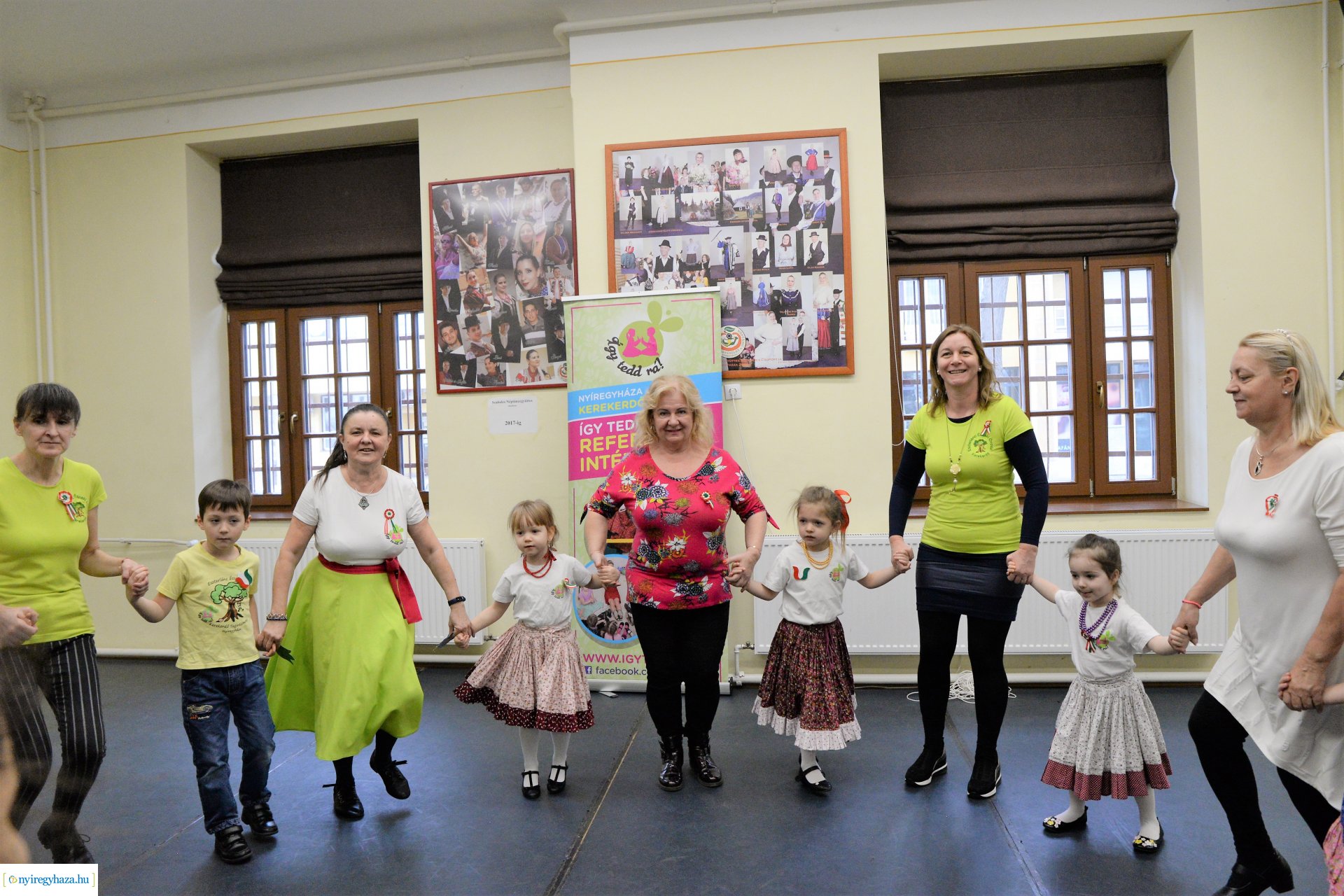 A Kölyökvárban már a nemzeti  ünnepre készültek az óvodások