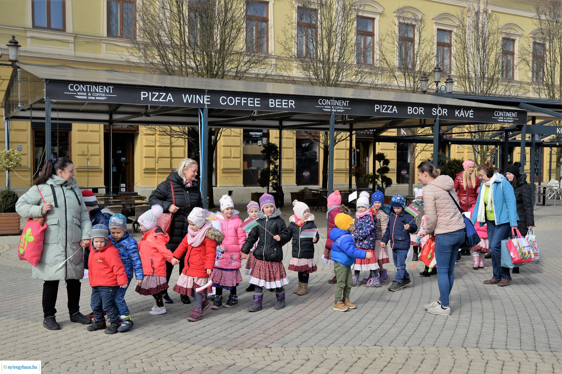 A Kölyökvárban már a nemzeti  ünnepre készültek az óvodások