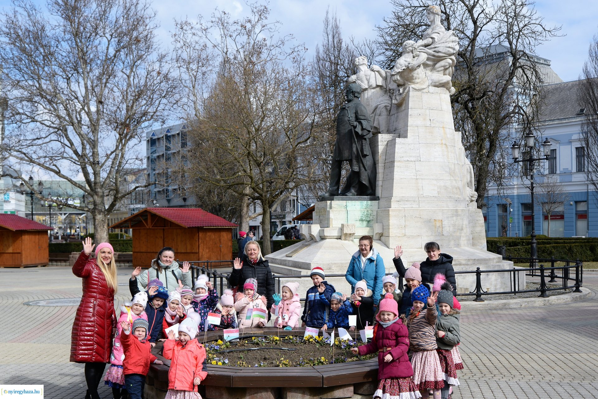 A Kölyökvárban már a nemzeti  ünnepre készültek az óvodások