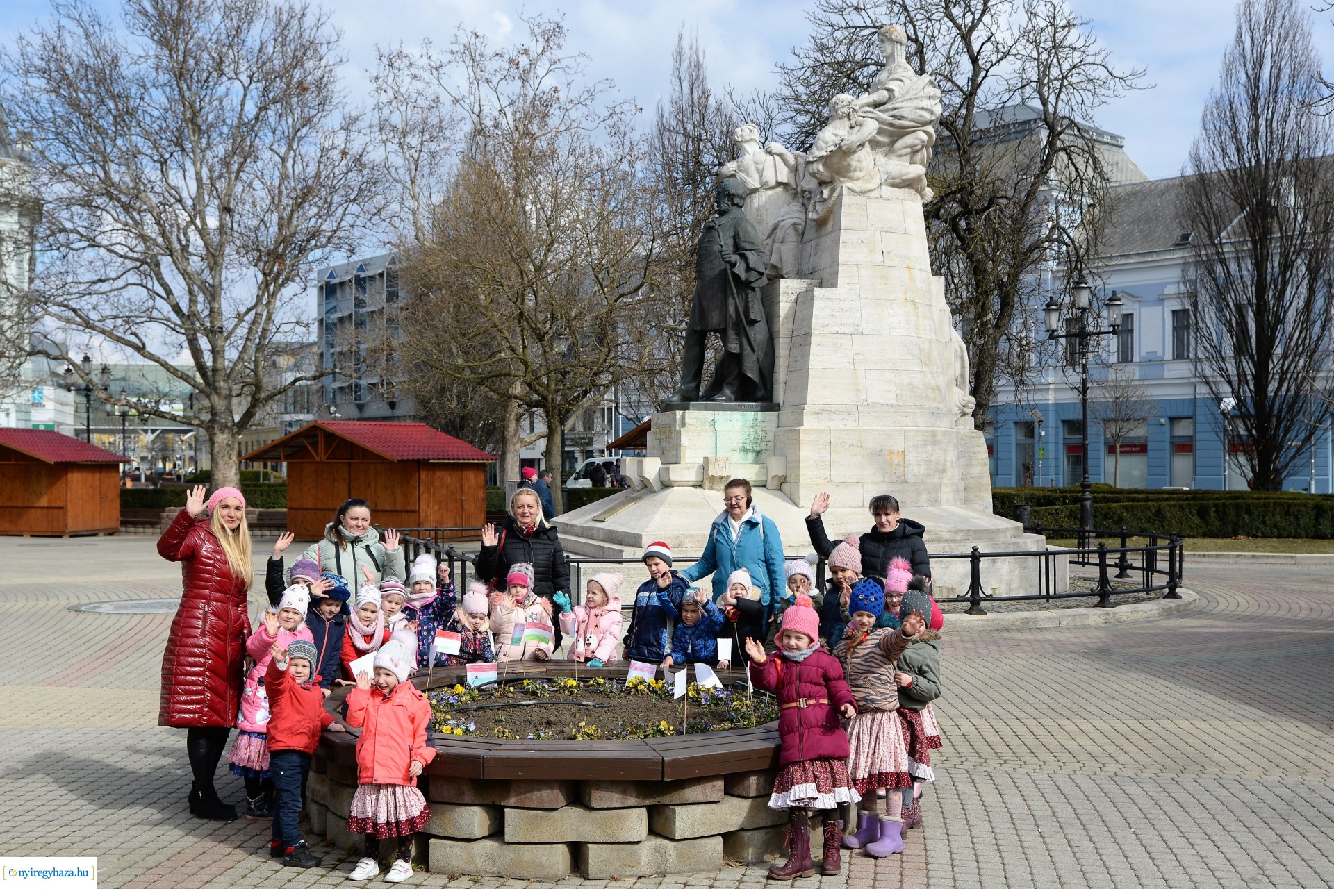 A Kölyökvárban már a nemzeti  ünnepre készültek az óvodások
