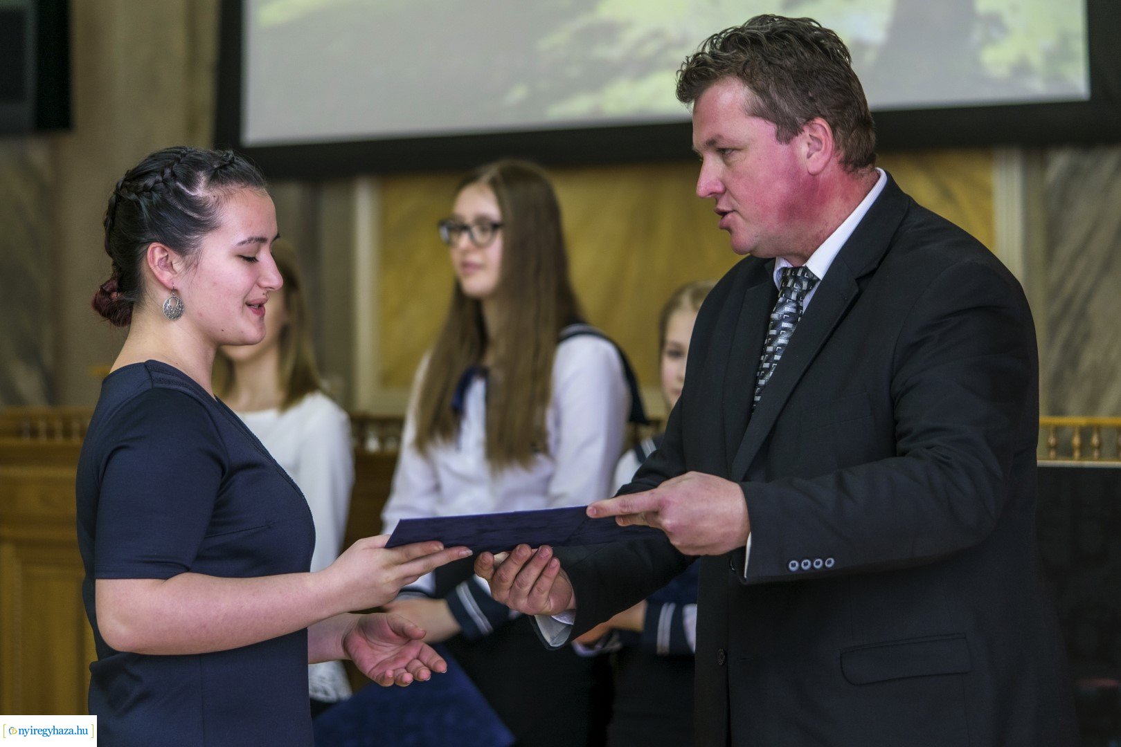 A kommunizmus áldozatainak emléknapja a Városházán 2020