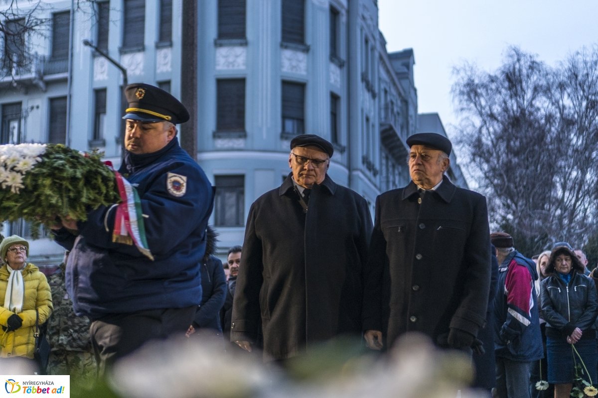 A kommunizmus áldozataira emlékeztek
