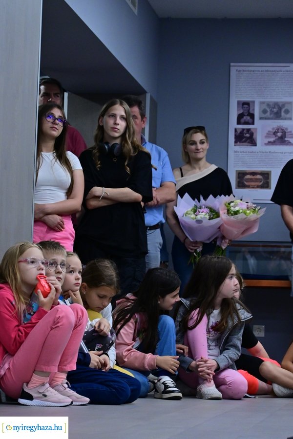 A Kossuth-bankótól a forintig - időszaki kiállítás a Kállay Házban