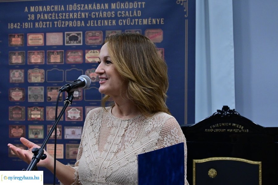 A Kossuth-bankótól a forintig - időszaki kiállítás a Kállay Házban